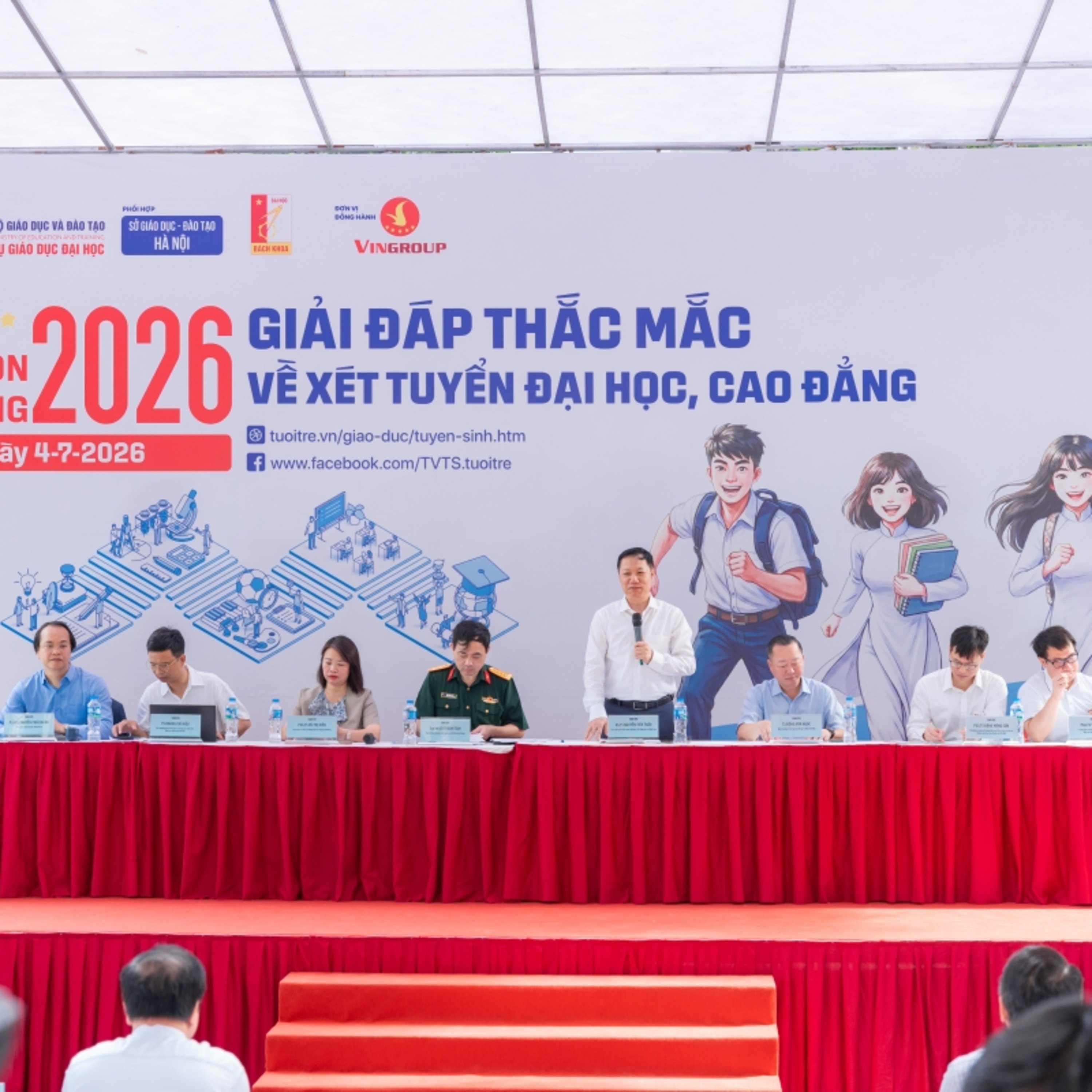 Tin Đời sống & Xã hội - Ngày hội Lựa chọn nguyện vọng xét tuyển đại học, cao đẳng 2026 tại Hà Nội