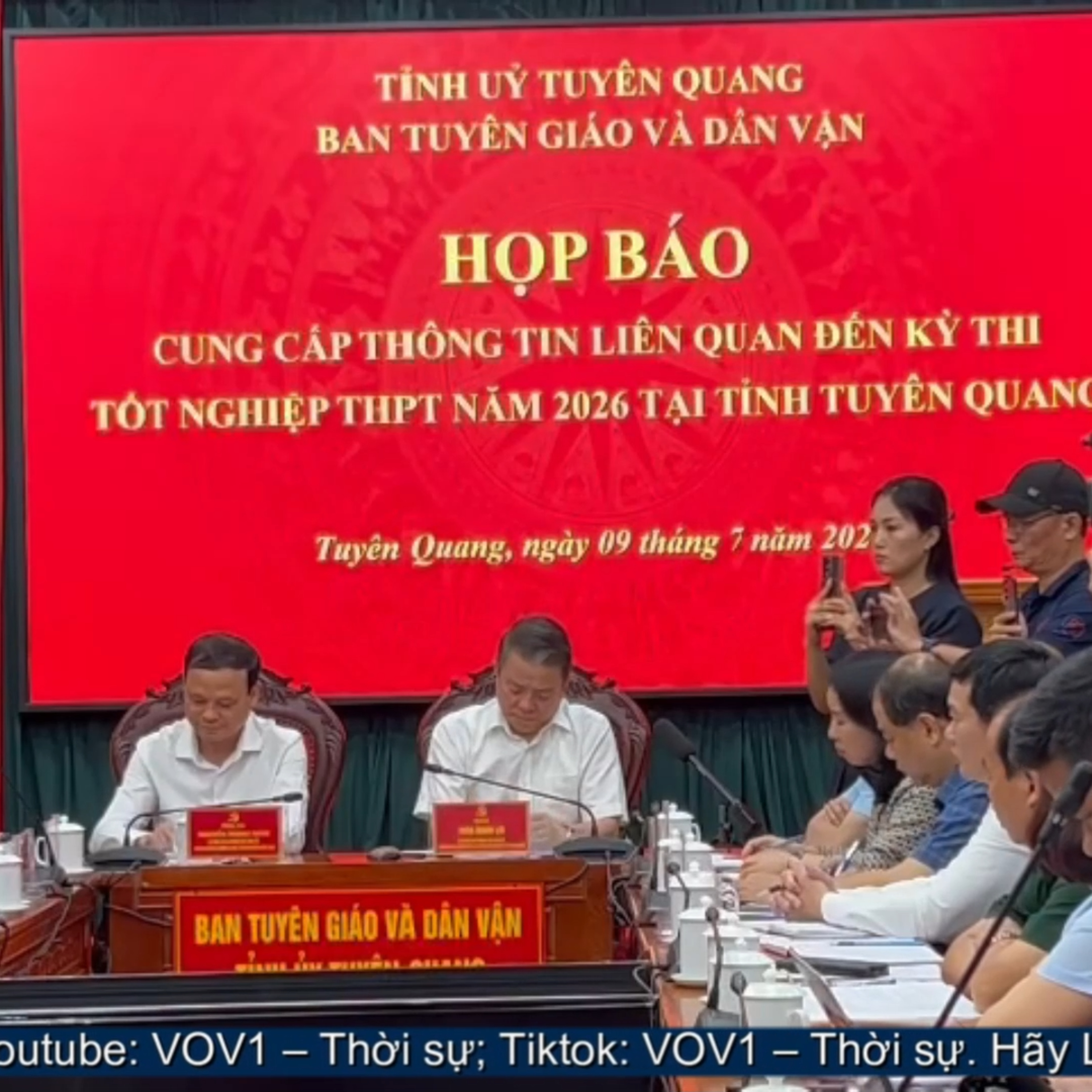 Tin trong nước - Khởi tố 4 bị can vụ điểm 10 môn toán bất thường tại Tuyên Quang episode artwork