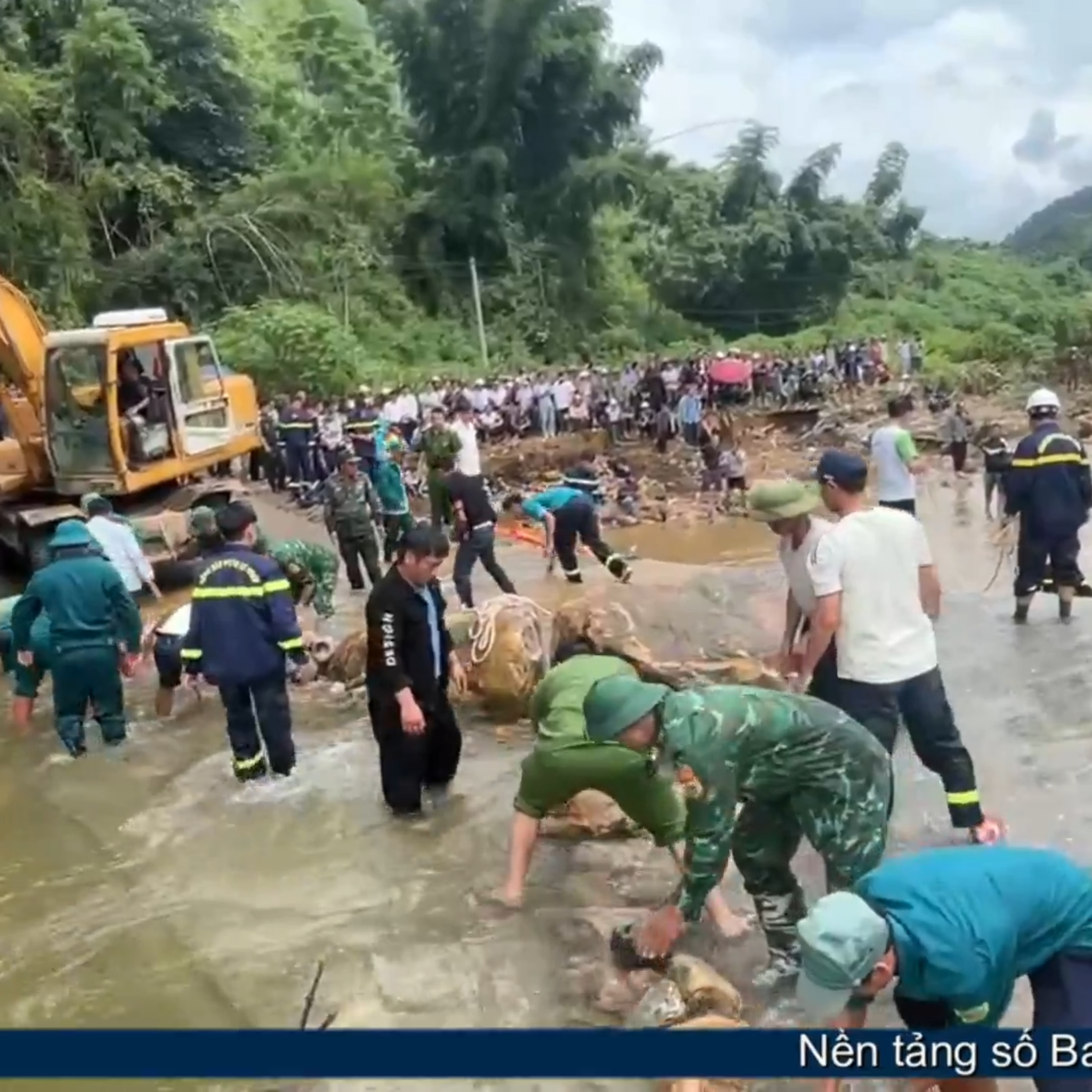 Tin trong nước - Lai Châu: Tìm thấy nam thanh niên bị lũ cuốn khi qua đập tràn