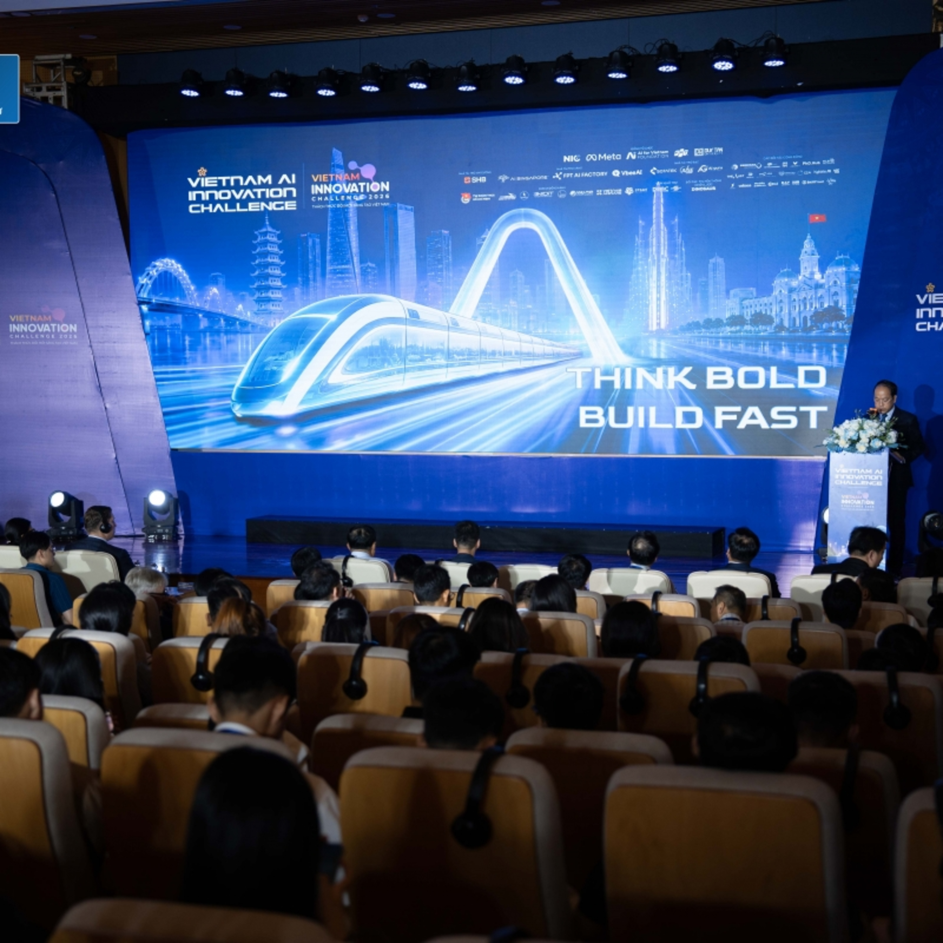 Tin Khoa học & Công nghệ - Khởi động Vietnam AI Innovation Challenge 2026, thúc đẩy phát triển nguồn nhân lực AI chất lượng cao