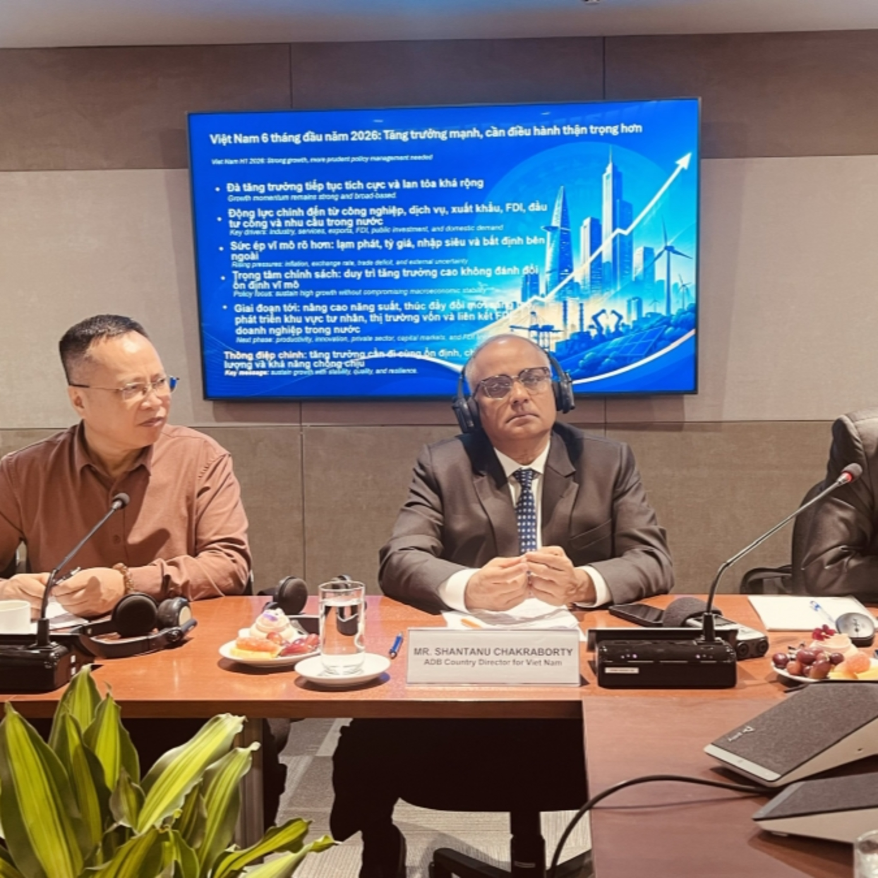 Thế Giới với Việt Nam - ADB nhận định triển vọng kinh tế Việt Nam tích cực nhưng cần ưu tiên chất lượng tăng trưởng