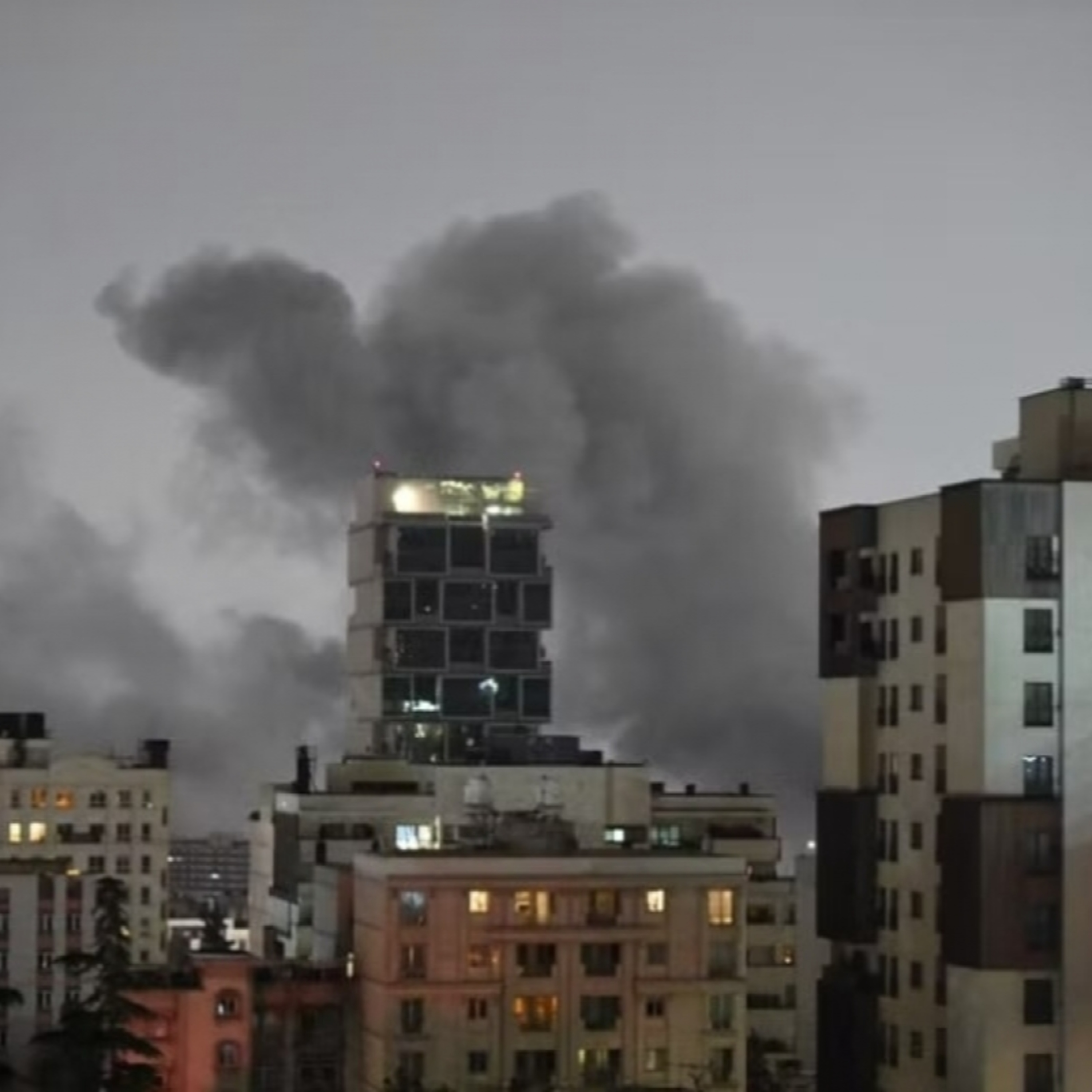 Tin thế giới - Mỹ tăng cường tập kích và điều thêm khí tài đến Israel, Iran cảnh báo tấn công toàn lực