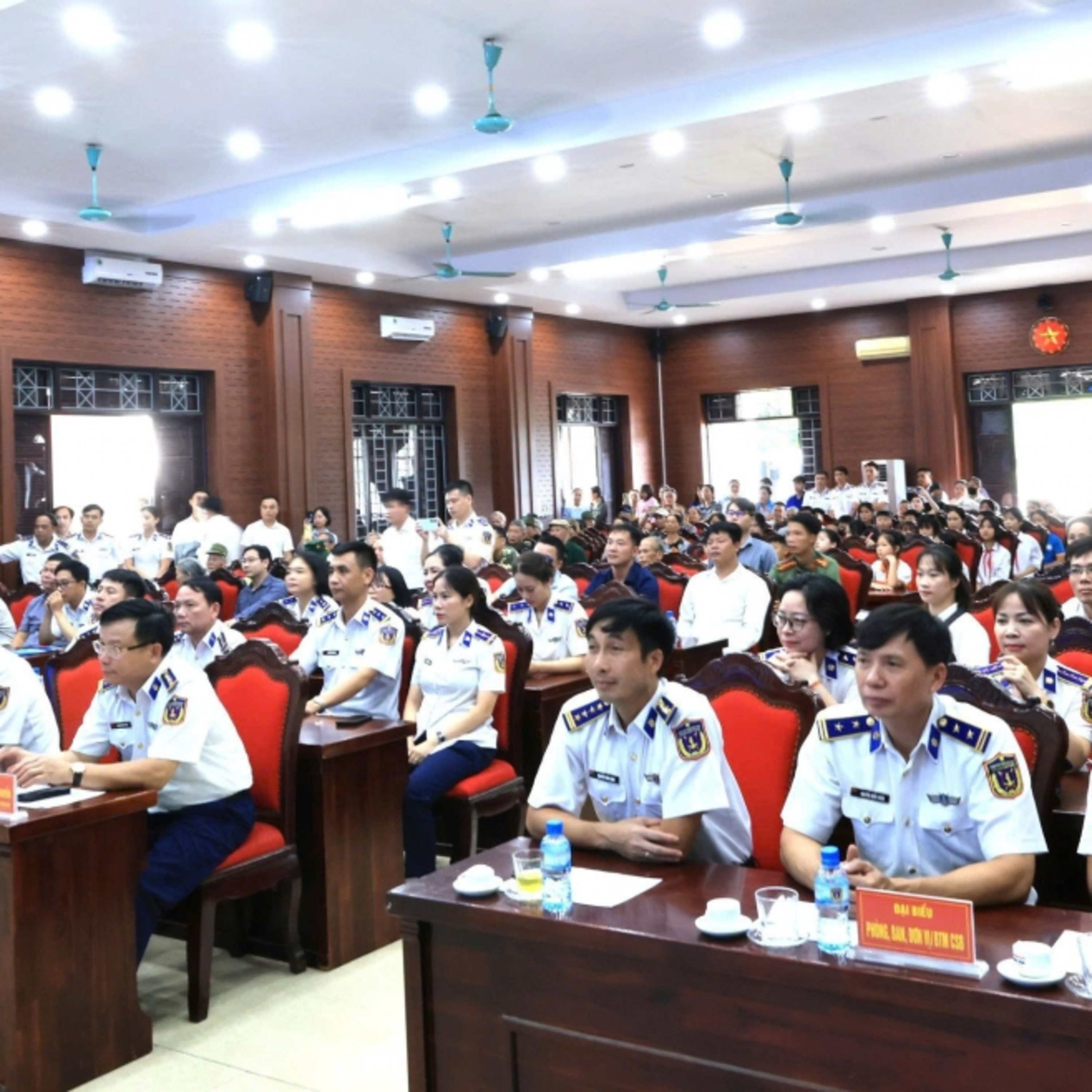 Tin Nông nghiệp & Biển đảo - Ấm áp tình quân dân trong Chương trình “Cảnh sát biển với đồng bào dân tộc, tôn giáo”