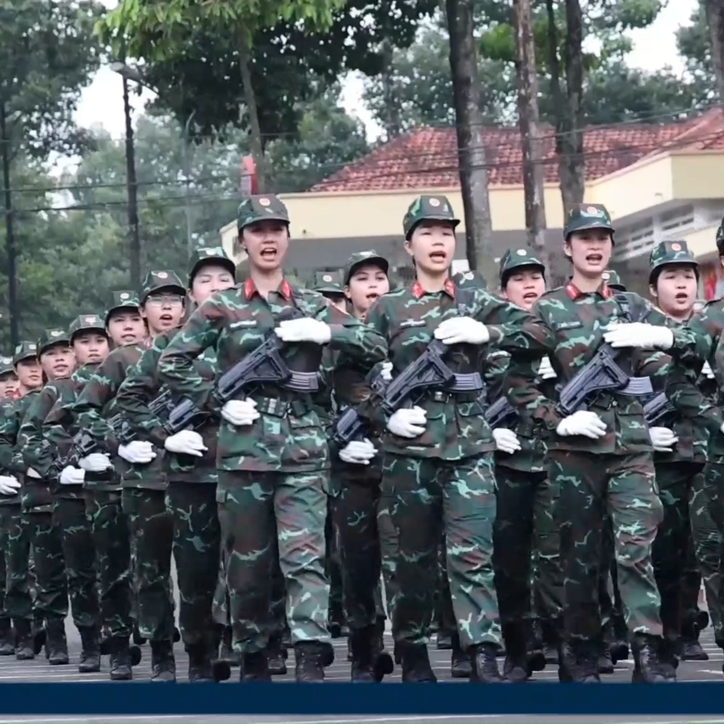 Tin trong nước - Những bước chân đều tăm tắp chờ ngày diễu binh tại “Tổ quốc trong tim”