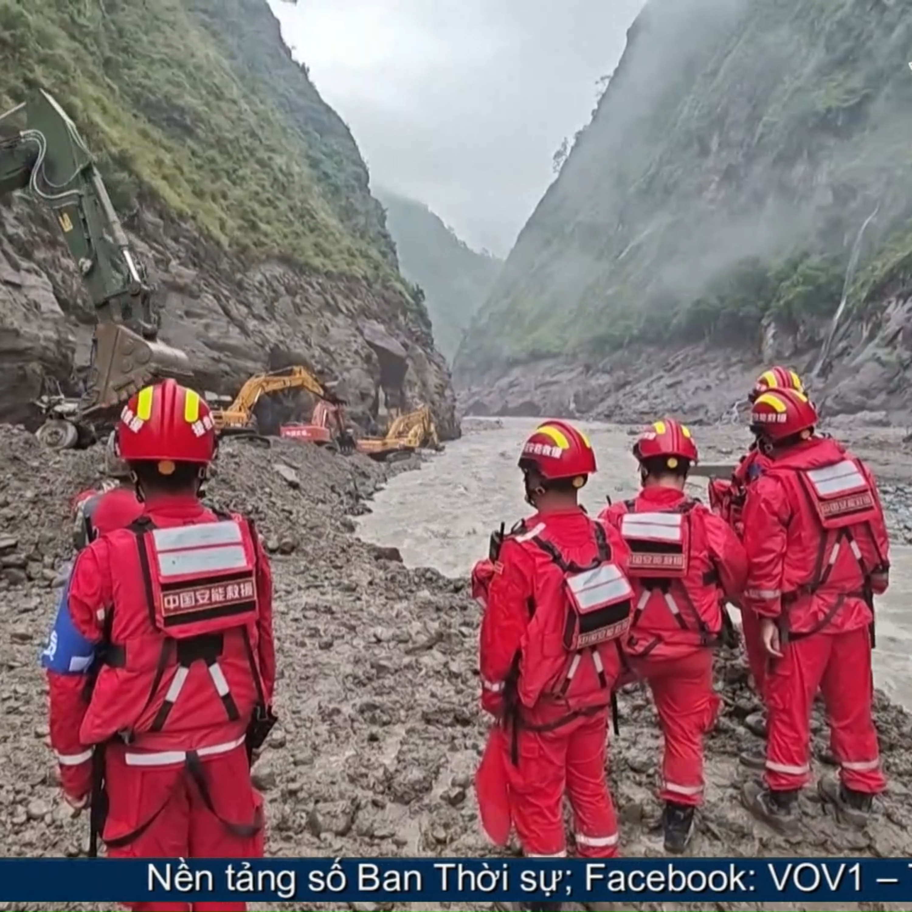 Tin quốc tế - Cứu hộ tại biên giới Trung Quốc - Nepal đối mặt điều kiện “vô cùng khắc nghiệt”