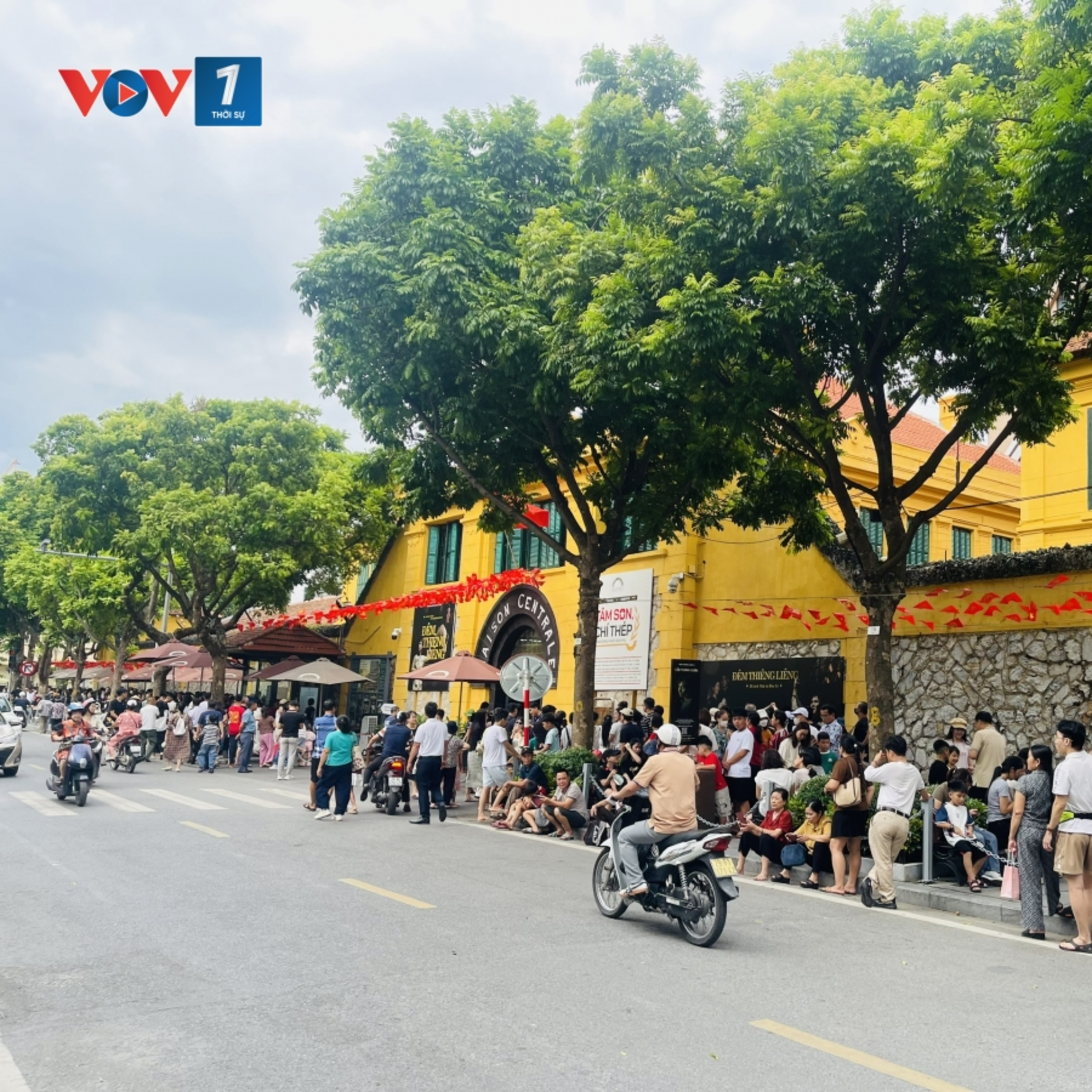 Tin Đời sống & Xã hội - Du khách tìm về Hỏa Lò để hiểu hơn giá trị của độc lập, hòa bình episode artwork