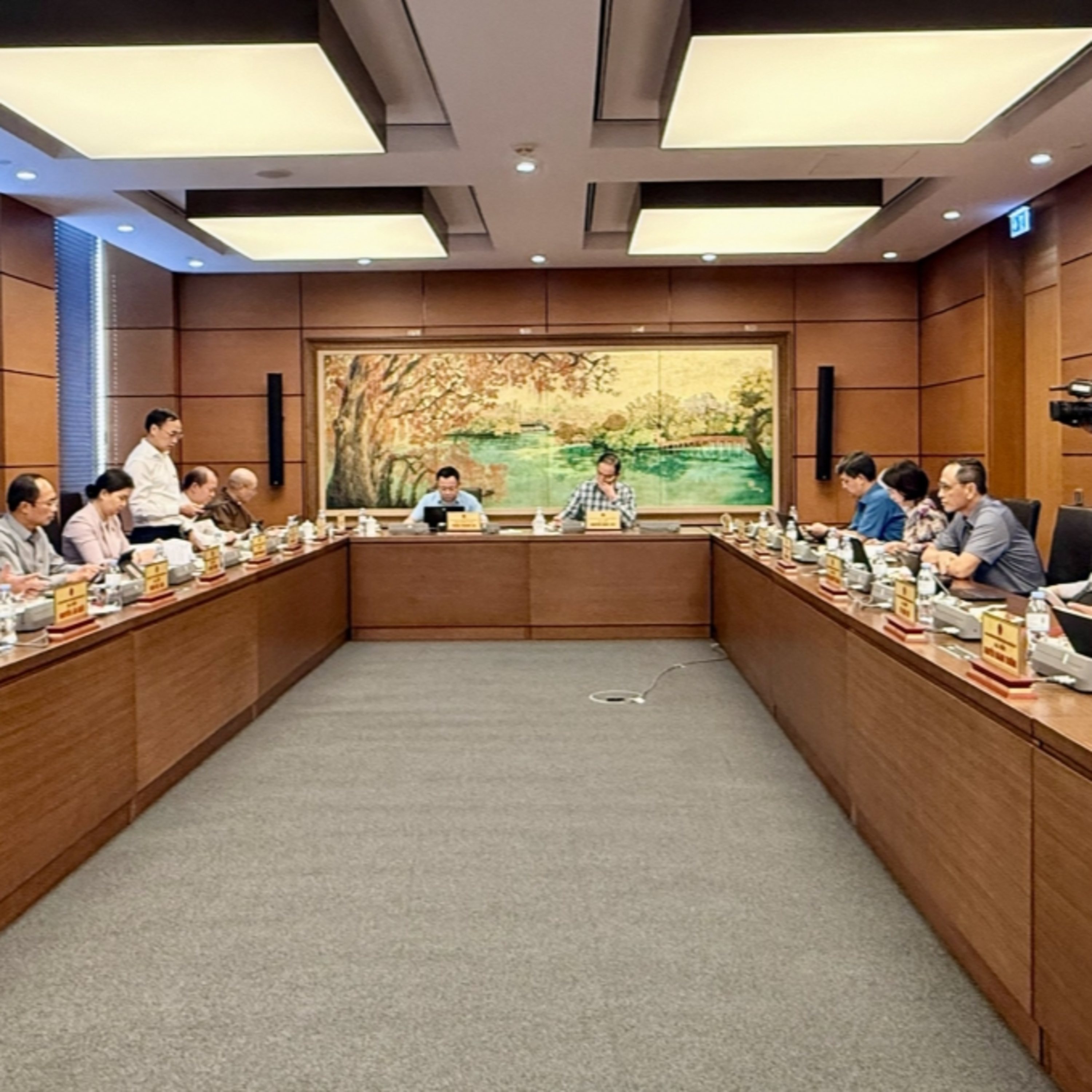 Tin trong nước - Cần chuyển mạnh sang hậu kiểm một cách thực chất, tránh chồng chéo phân định bộ ngành