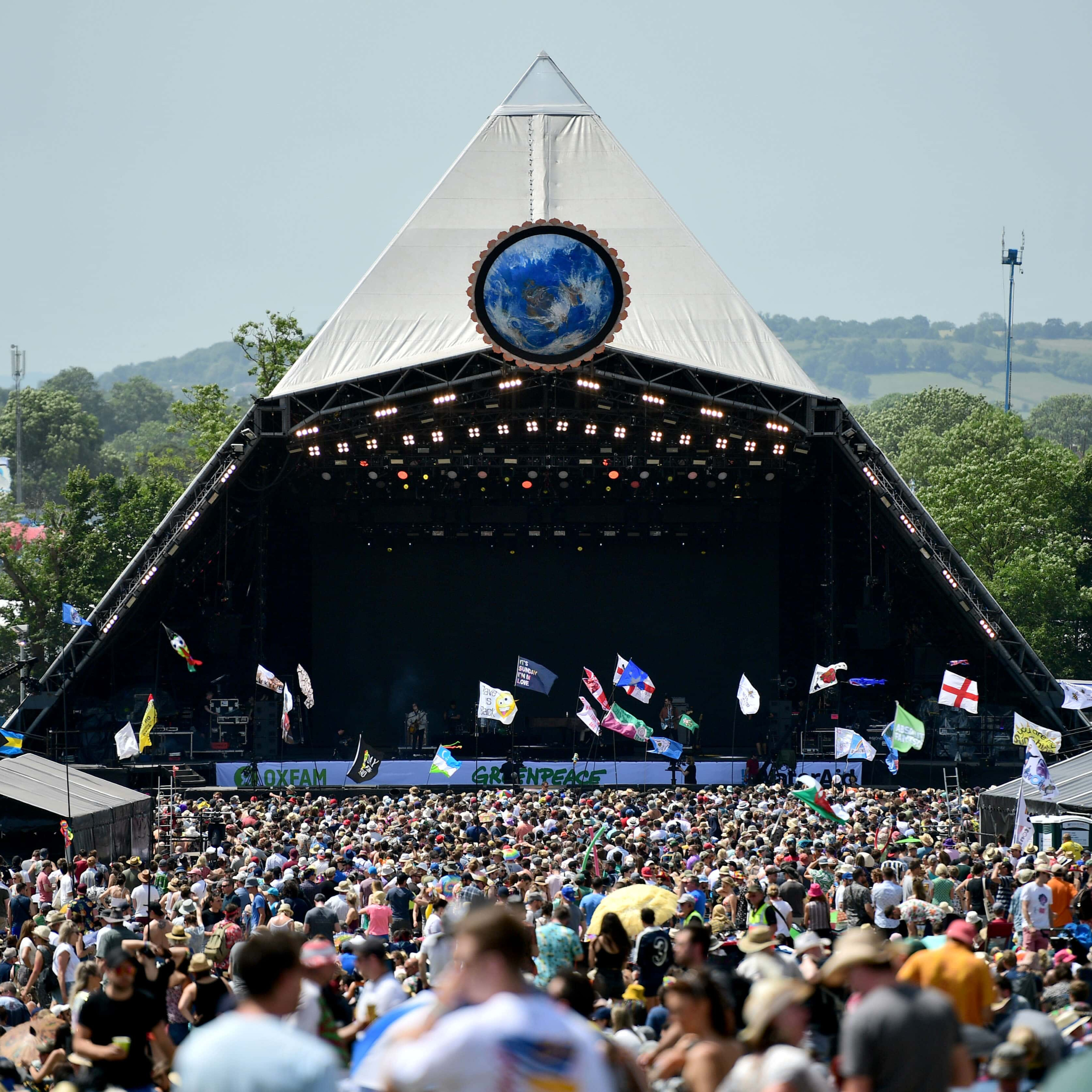 79 - Who Will Play Glastonbury Secret Sets? episode artwork