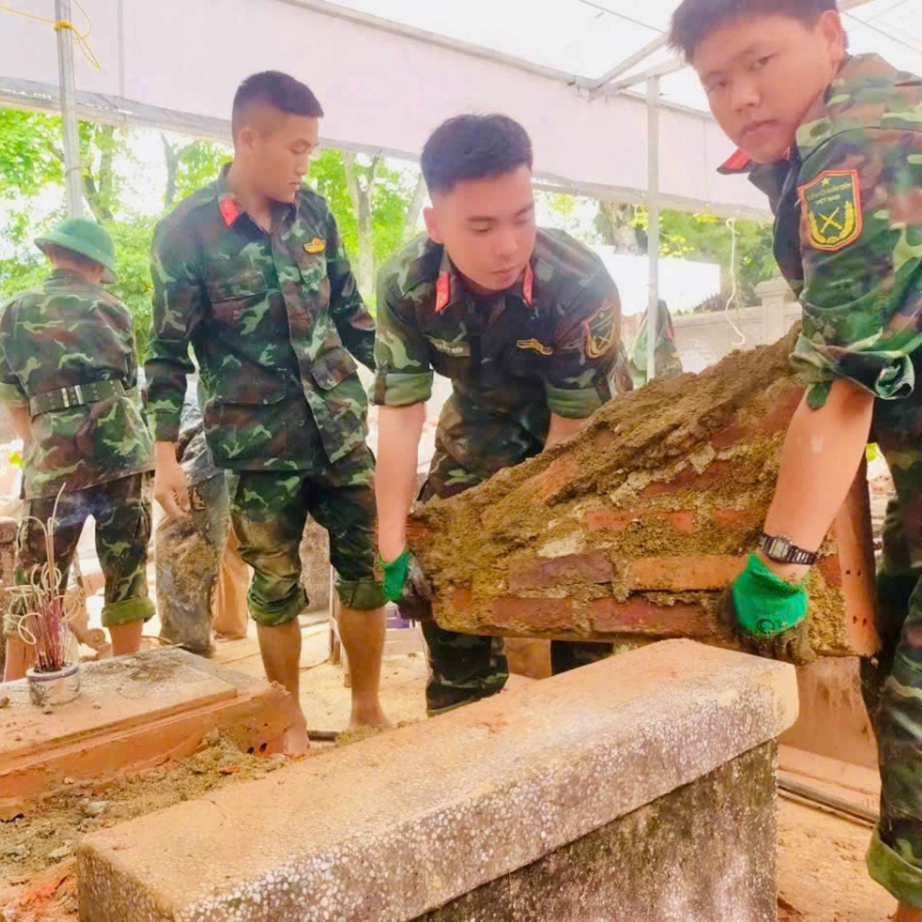 Chính phủ với người dân - Chiến dịch 500 ngày đêm: Cuộc đua với thời gian và “mệnh lệnh từ trái tim”