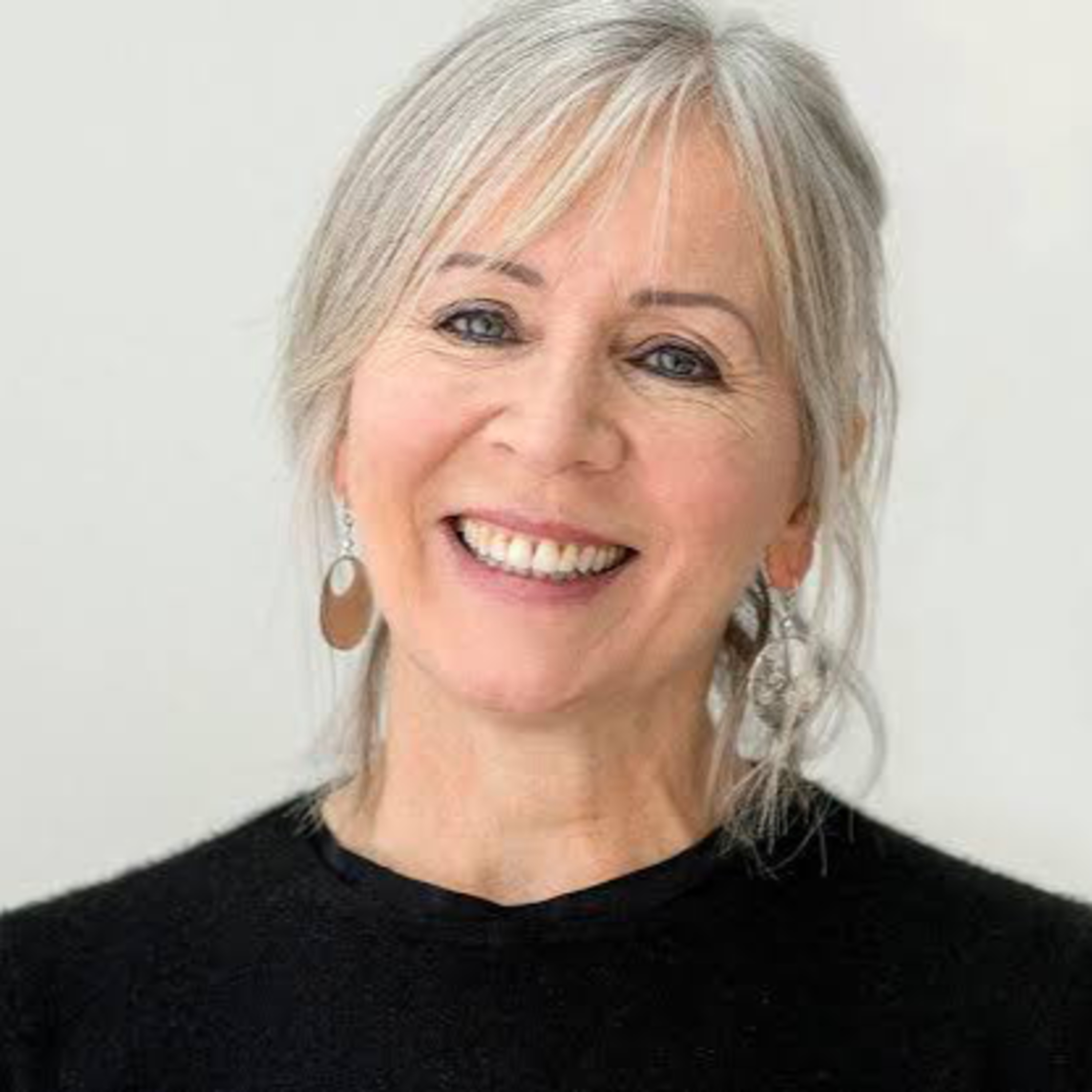 Author Spotlight: Gill Perdue | Author Interview episode artwork