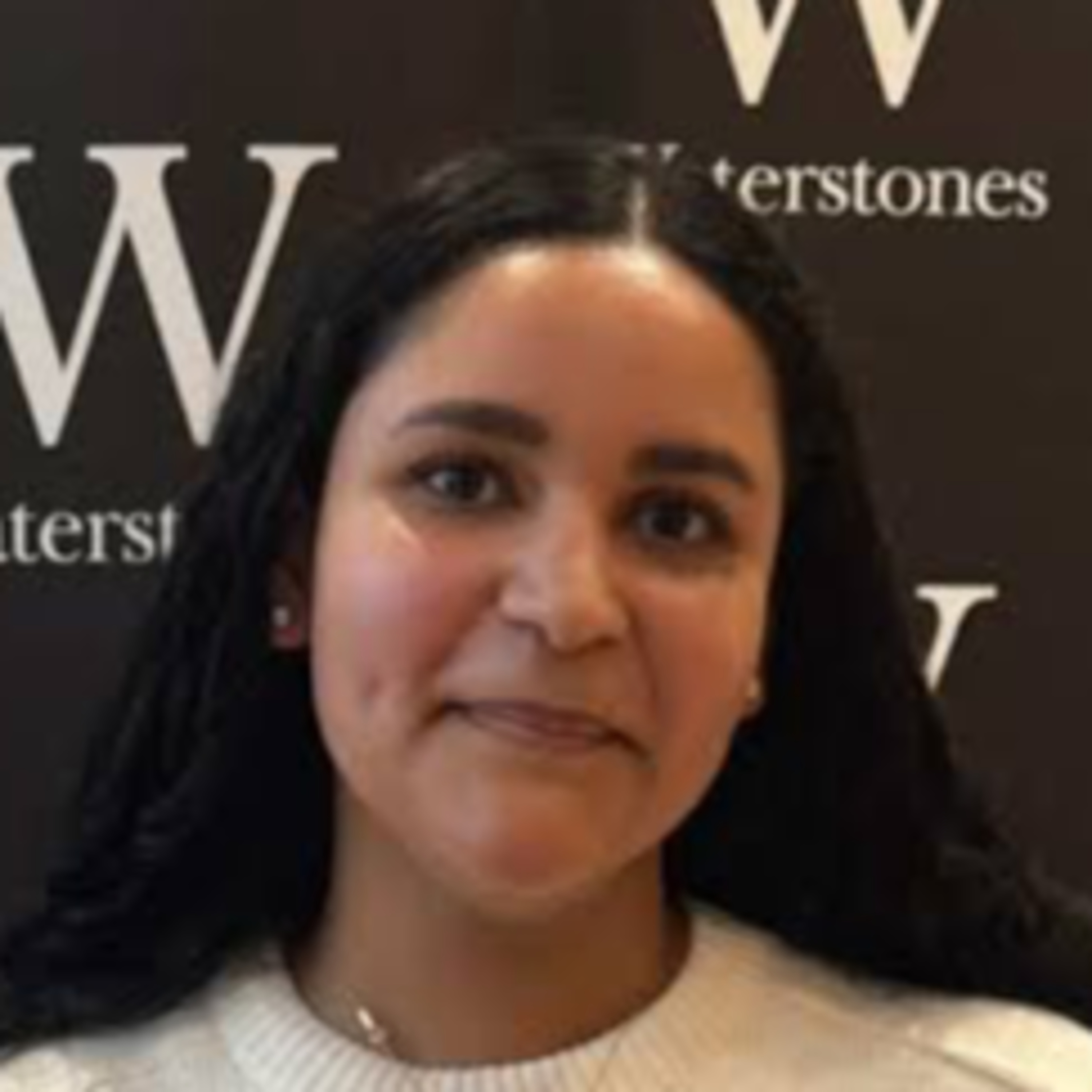 Author Spotlight: Simone Soltani | Author Interview episode artwork