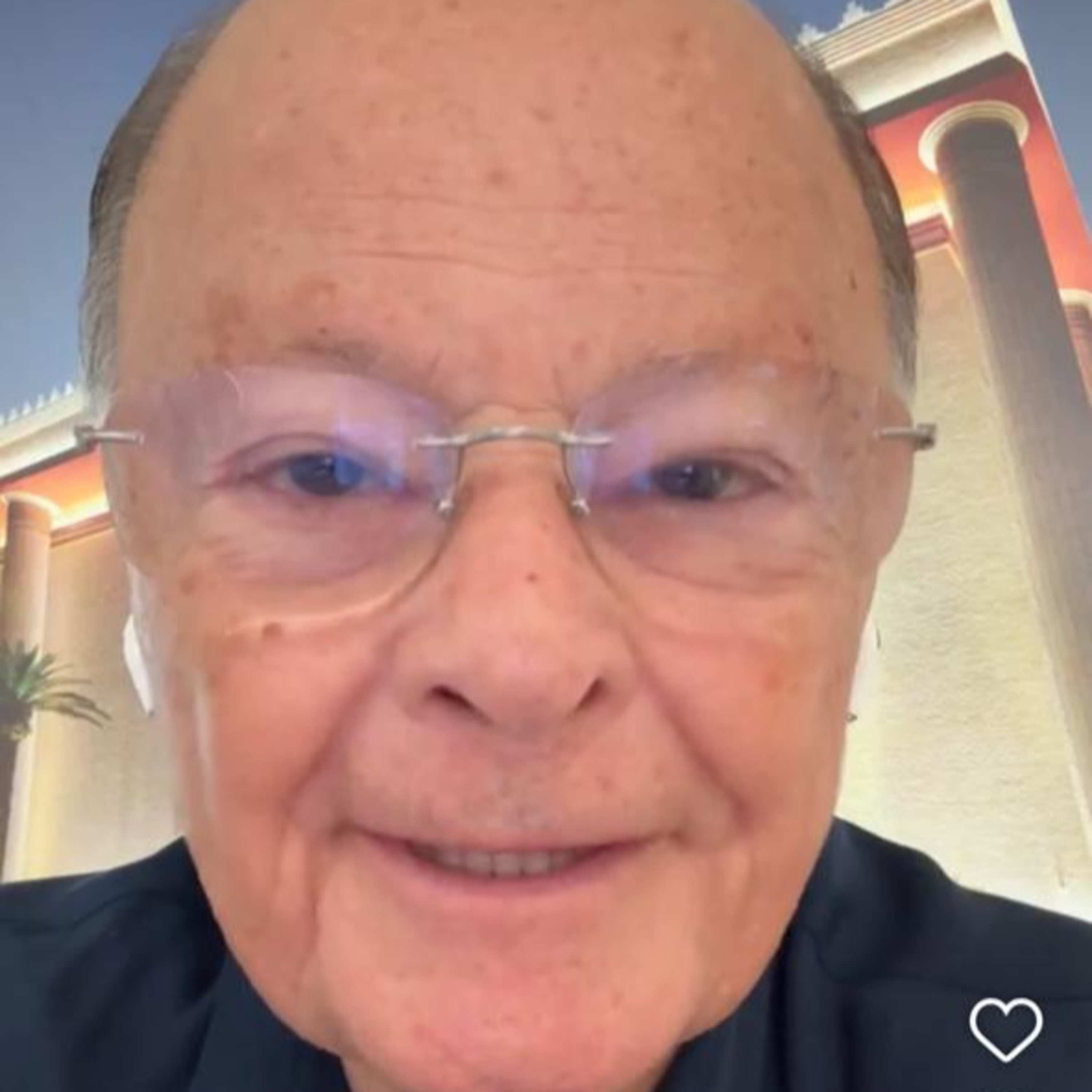 Imagem de capa - Para beber da Água do Reino de Deus tem que abrir mão da água do reino do mundo - Meditação Matinal 21/06/25