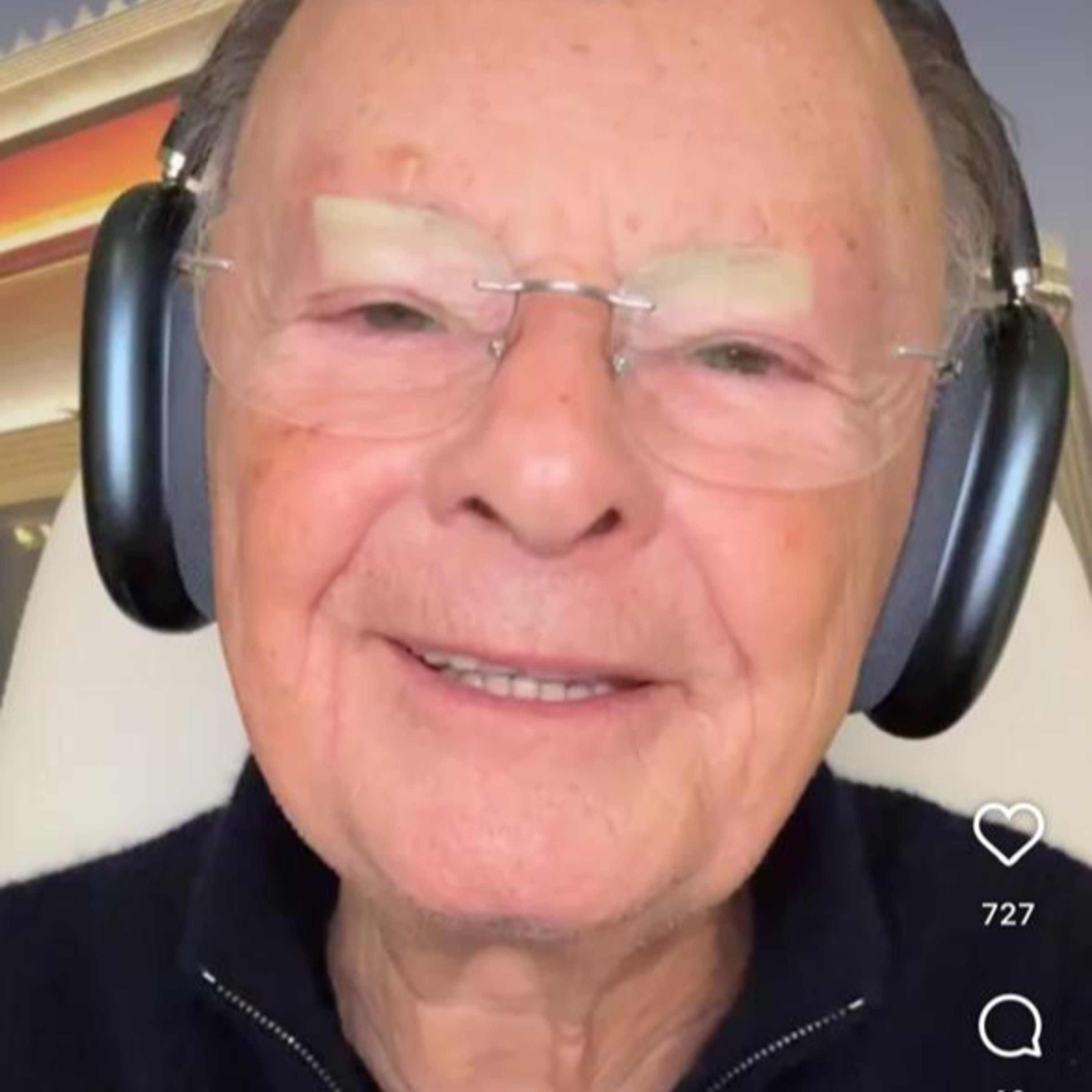 O Batismo nas Águas significa a doação dos apetites do coração corrupto... - Meditação Matinal 12/12