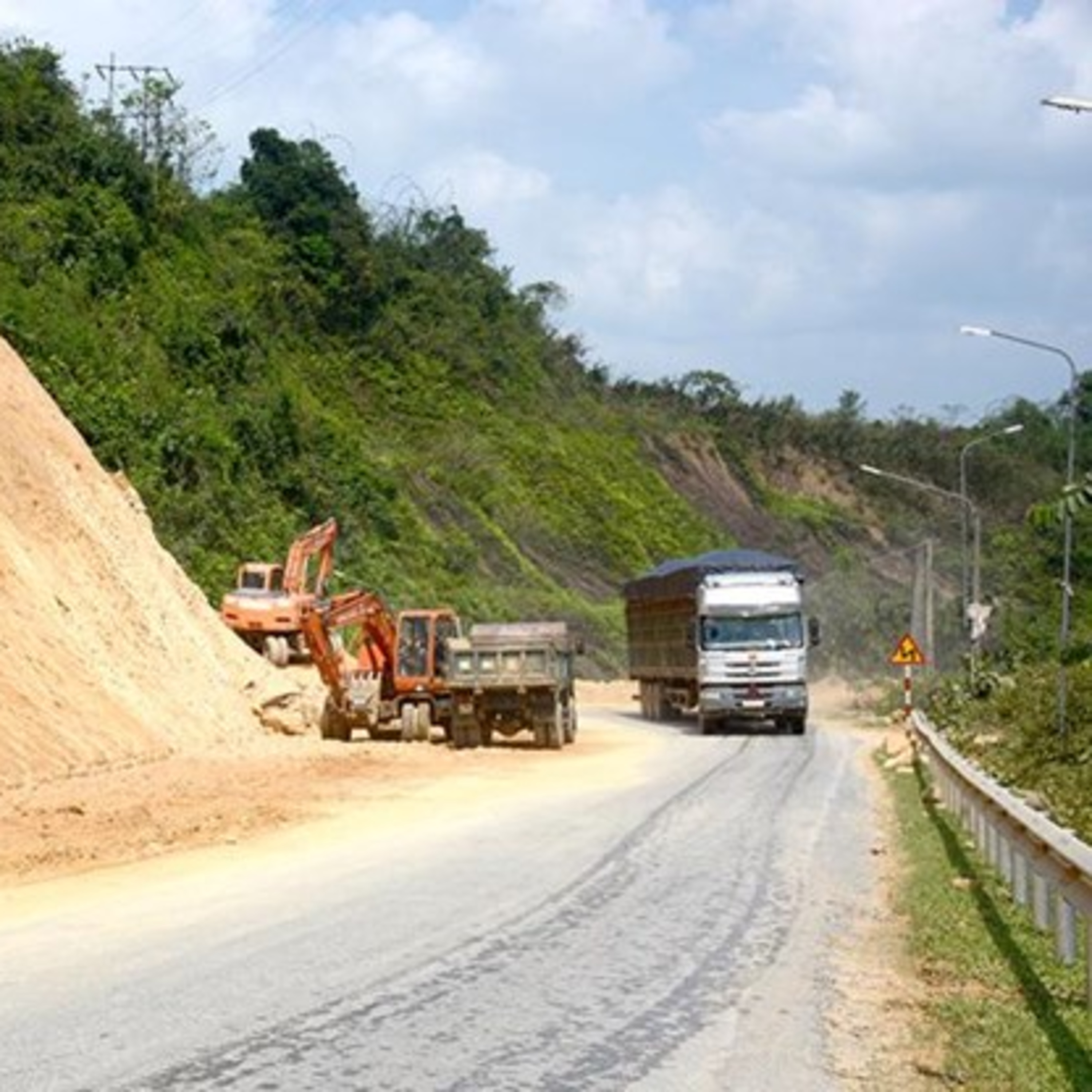 Tài nguyên môi trường - Lạng Sơn: Gặp khó trong giải phóng mặt bằng - Dự án cải tạo QL4B chậm tiến độ episode artwork