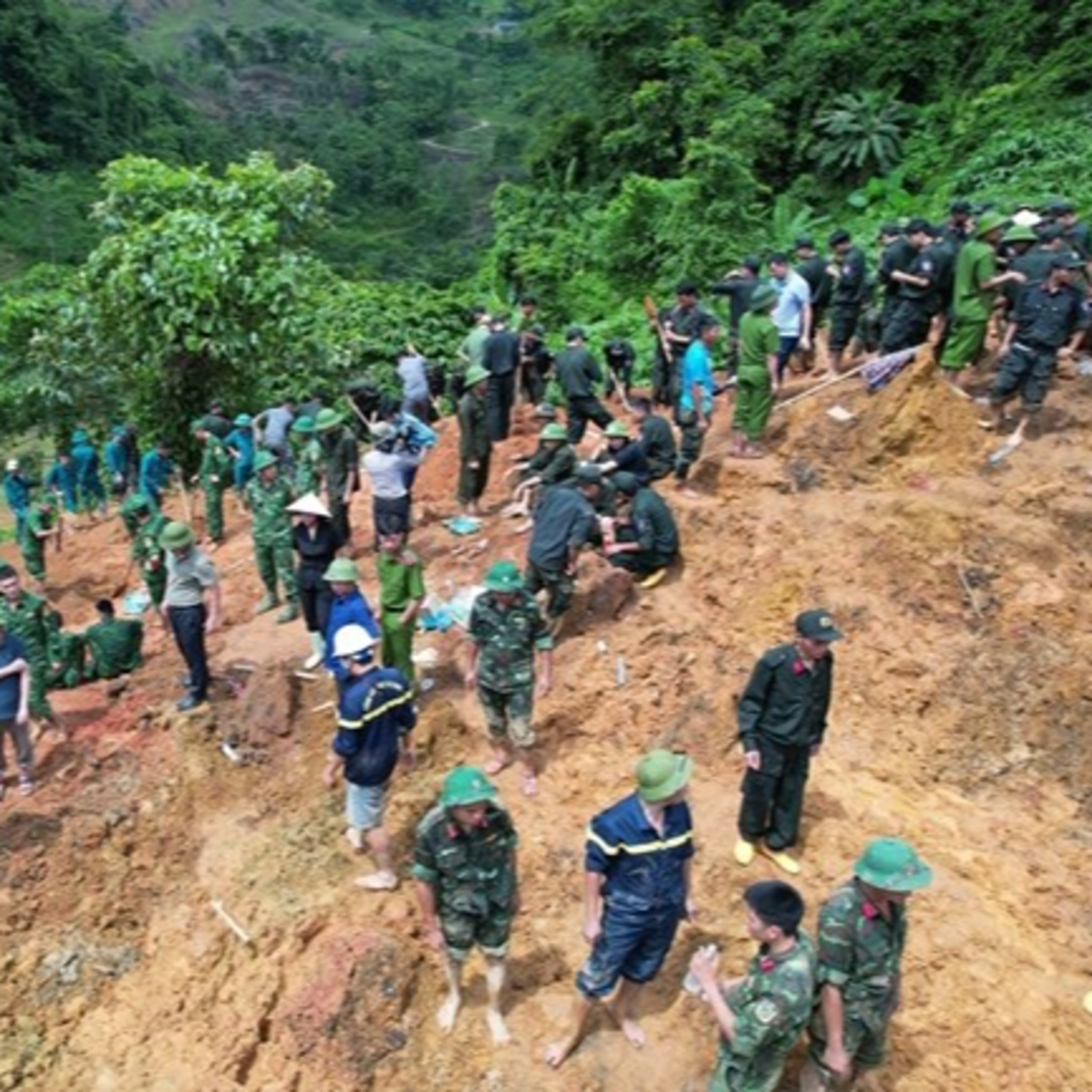 Tài nguyên môi trường - Từ vụ sạt lở kinh hoàng ở Hà Giang: Nâng cao cảnh báo, dự báo lũ quét, sạt lở đất  episode artwork