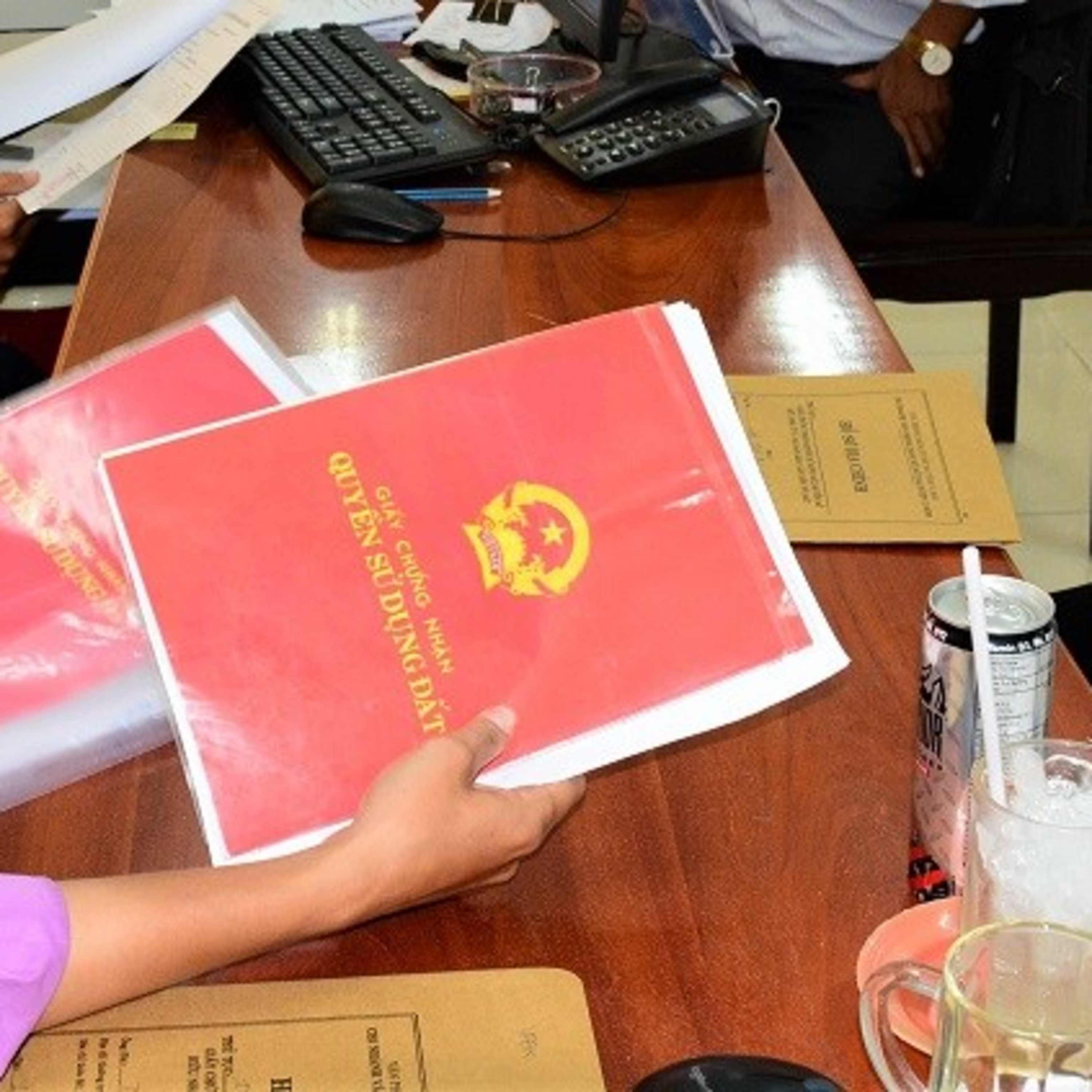 Tài nguyên môi trường - Luật Đất đai năm 2024: Đẩy mạnh cải cách hành chính trong lĩnh vực đất đai theo hướng minh bạch và đơn giản hóa episode artwork