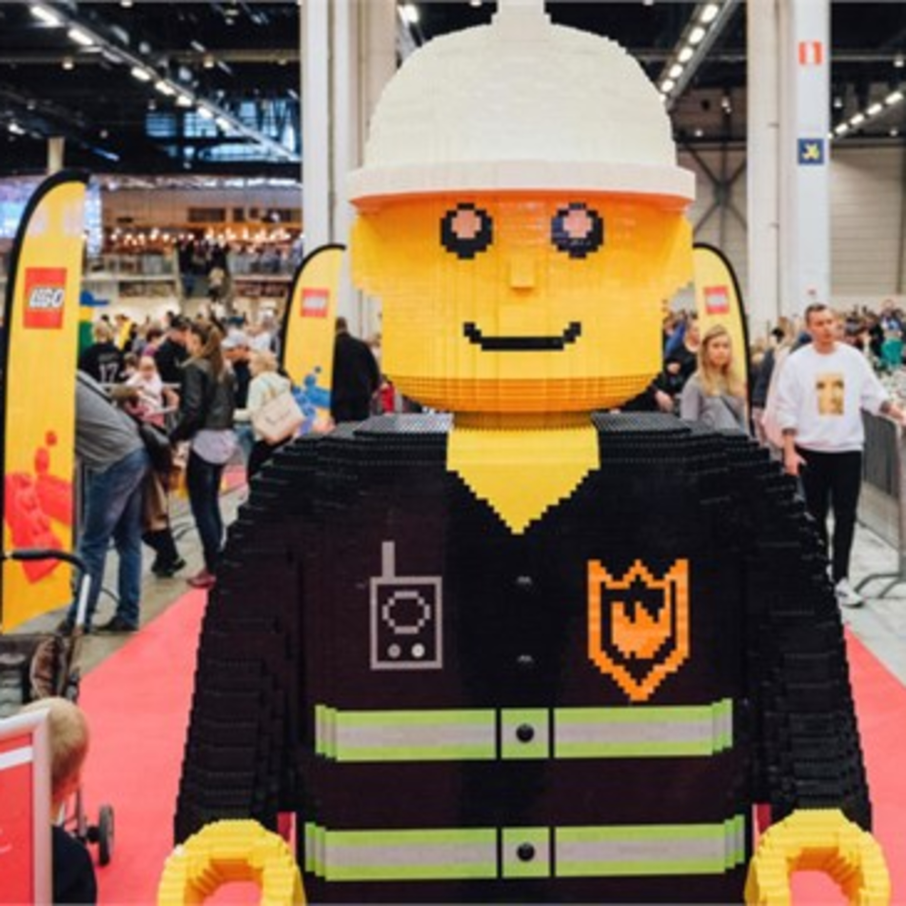 Tài nguyên và môi trường - Lego – nỗ lực để những viên gạch màu sắc trở nên “xanh” hơn  episode artwork