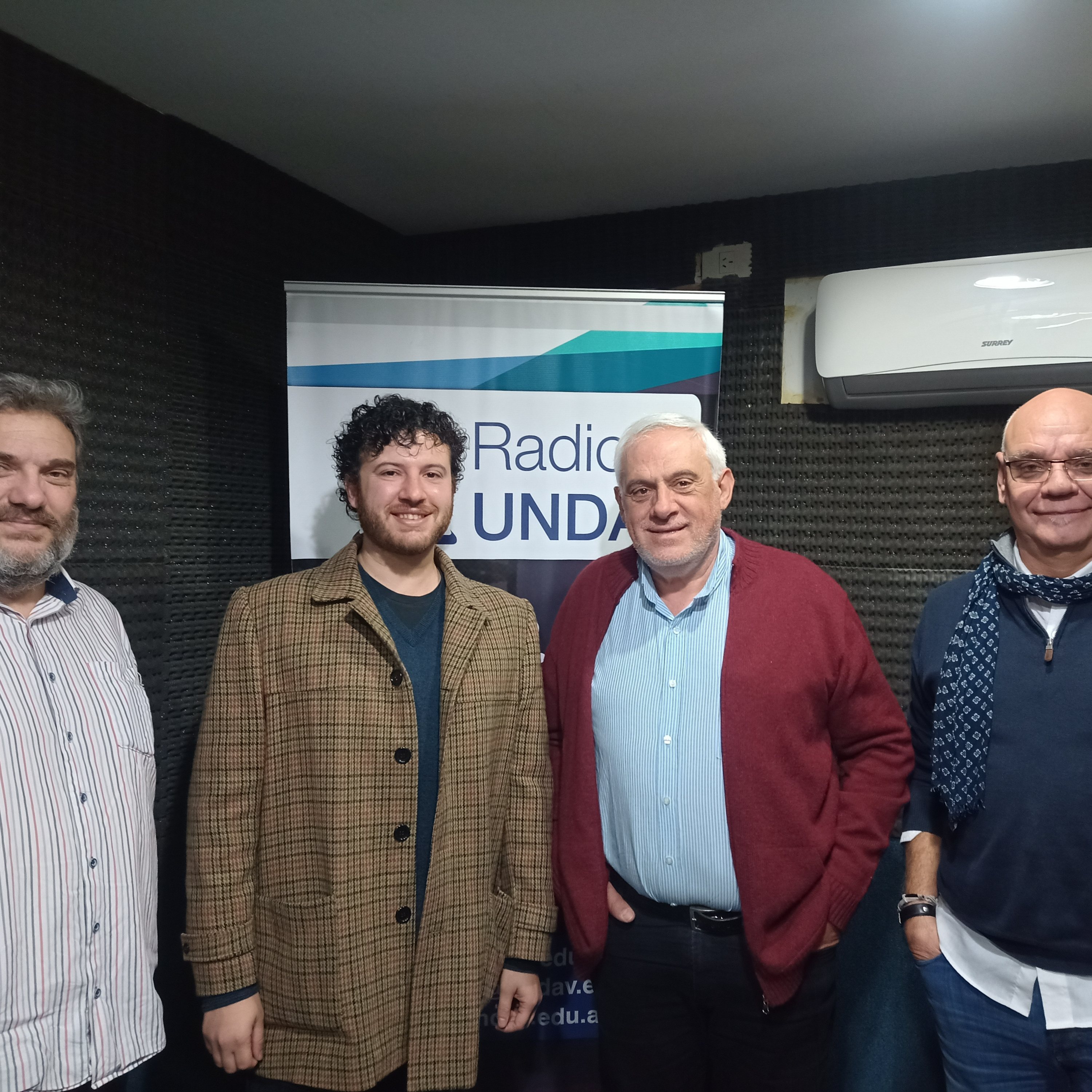 Portada de Radio UNDAV