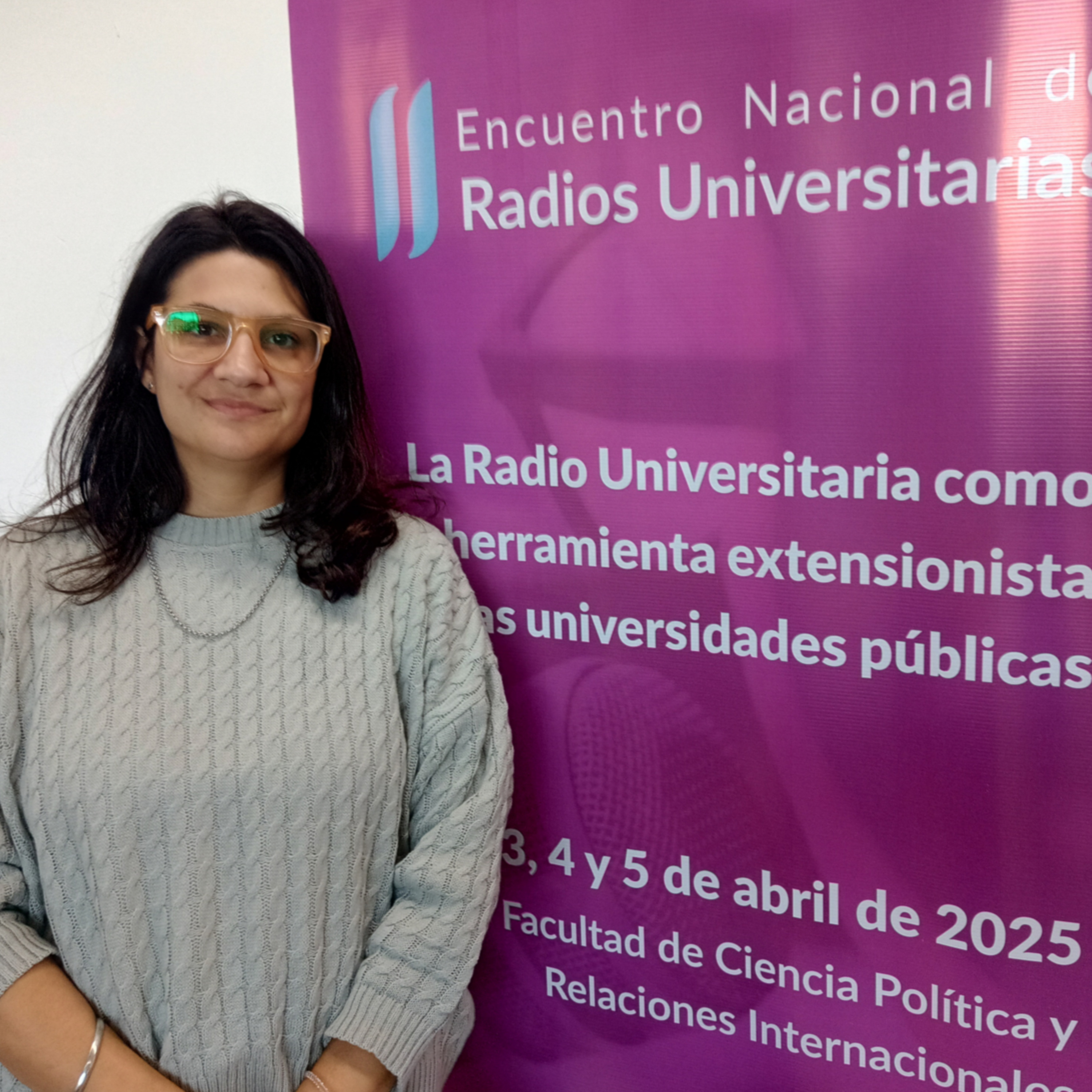 Portada de Radio UNDAV