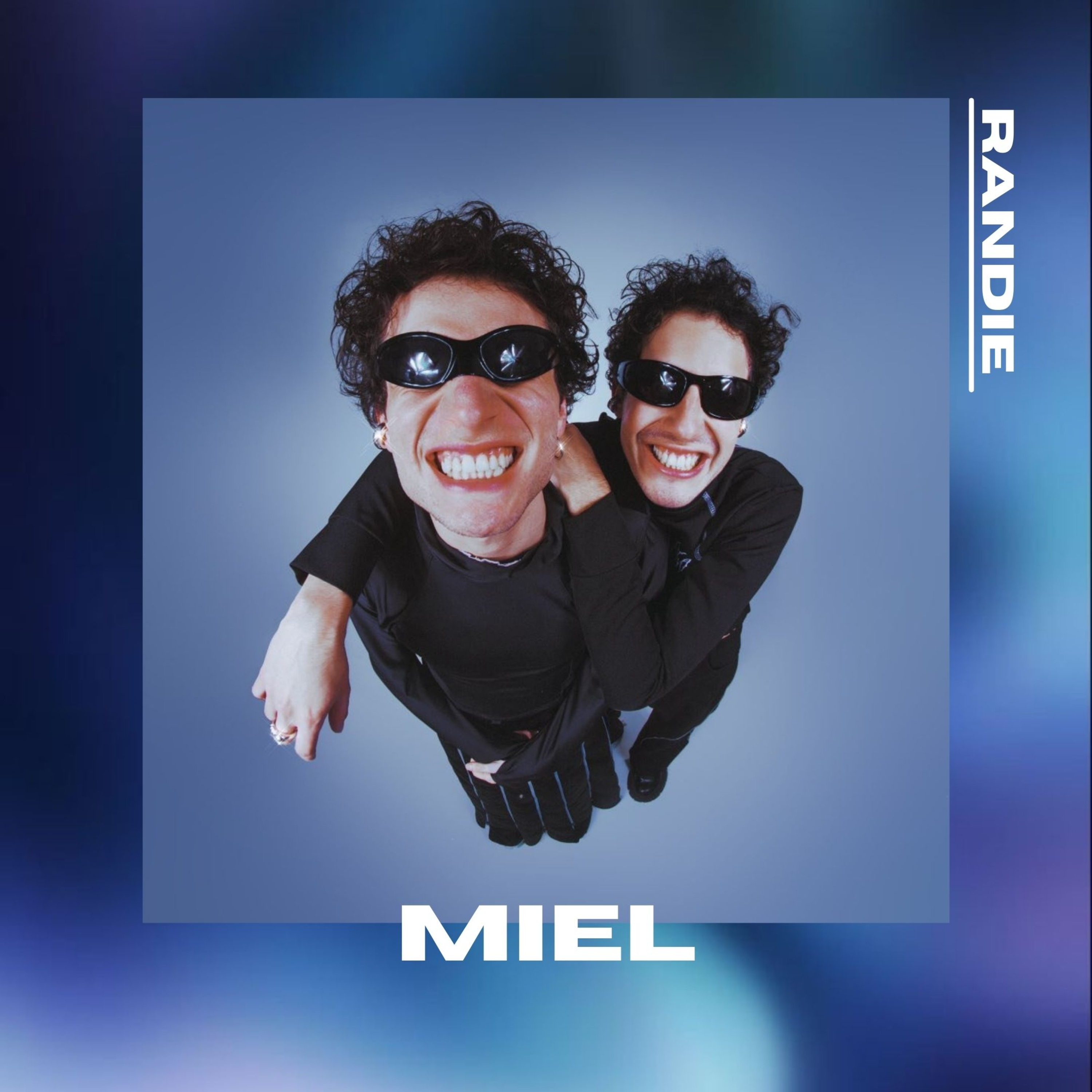 Portada de RANDIE