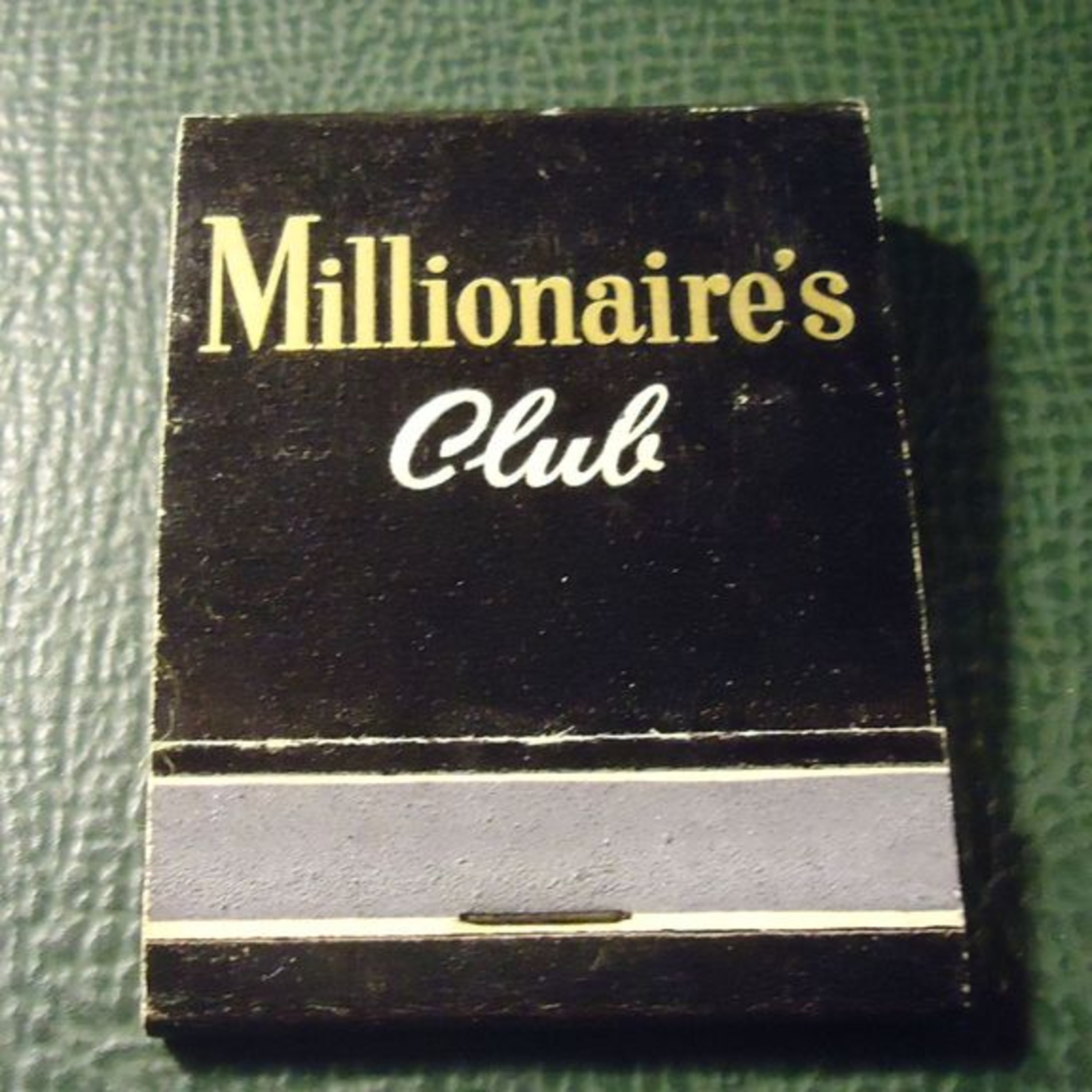 Episode 384: The New Era Potato Chips Brand, And I Will Read Off A Menu From The Millionaire’s Club Restaurants In Chicago!