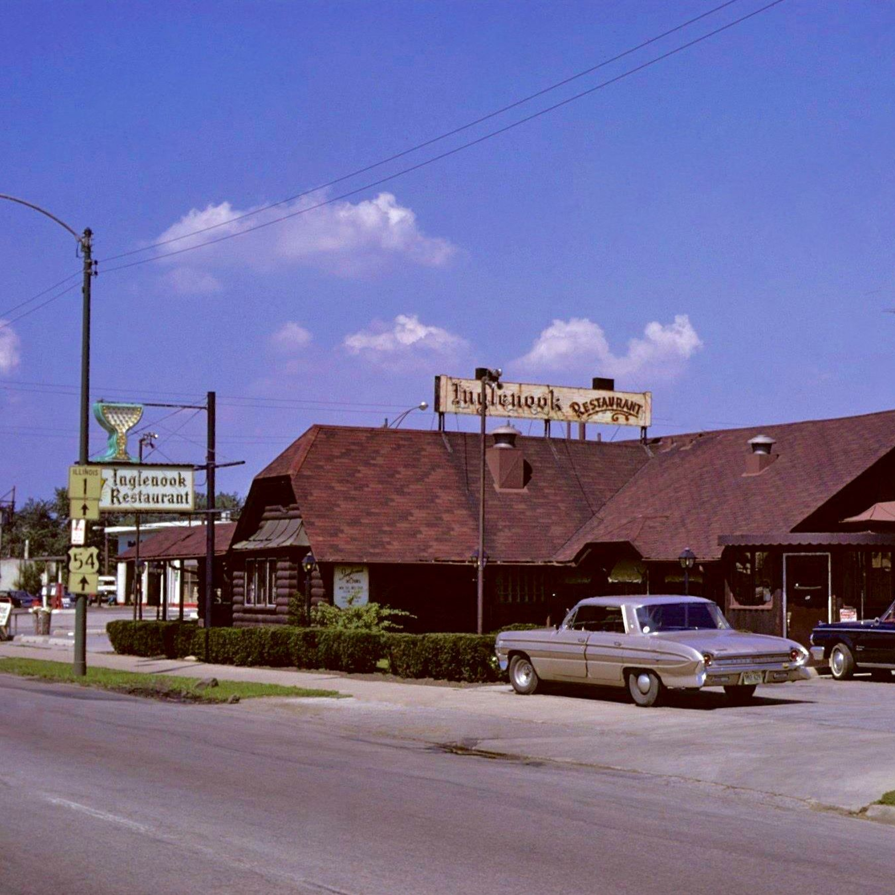 Episode 454: Recent News About Ford City Mall And The Inglenook Log Cabin Restaurant In Chicago.