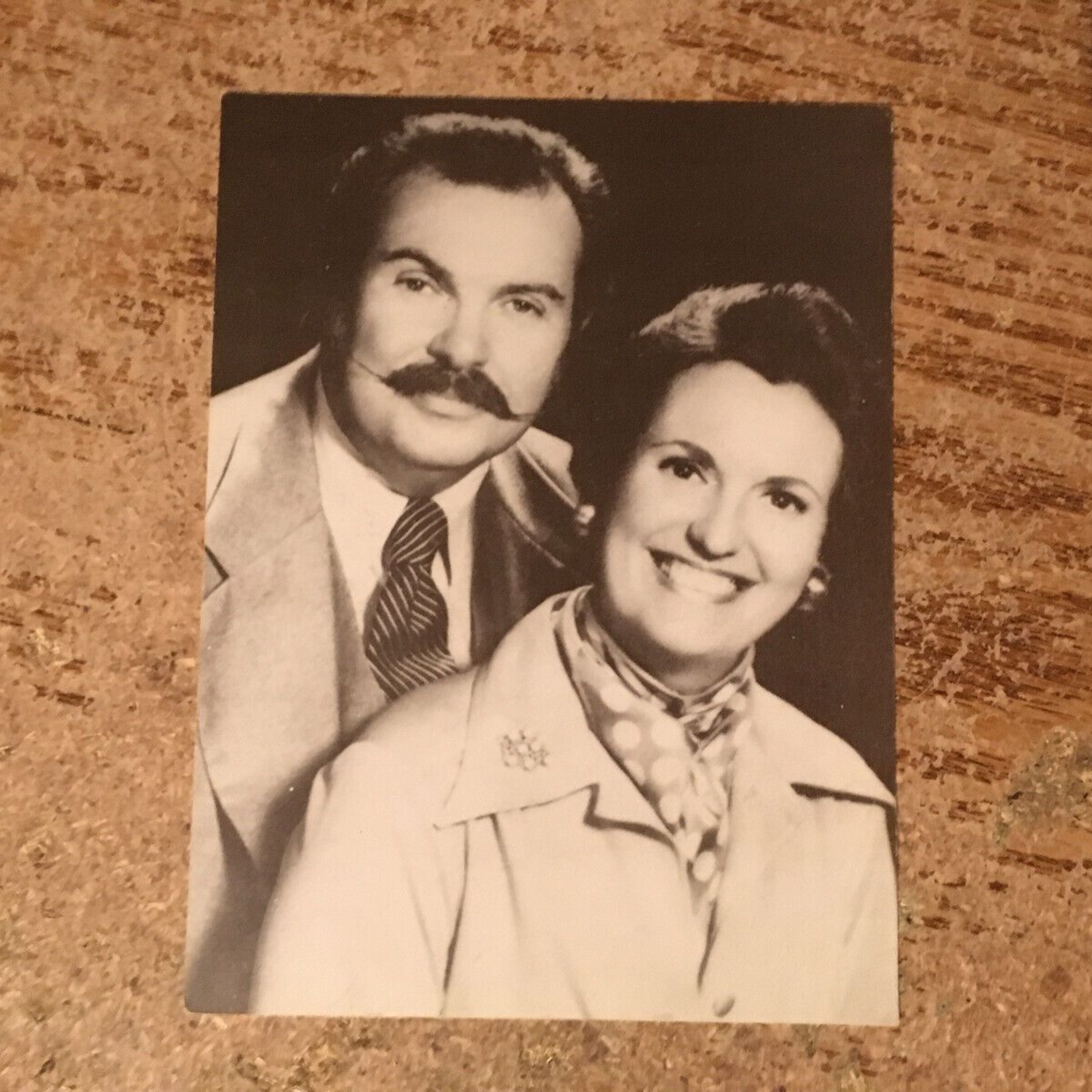 Episode 519: Bob & Betty Sanders from WBBM-AM 780 And Mangam's Chateau Restaurant In Lyons, IL, episode artwork
