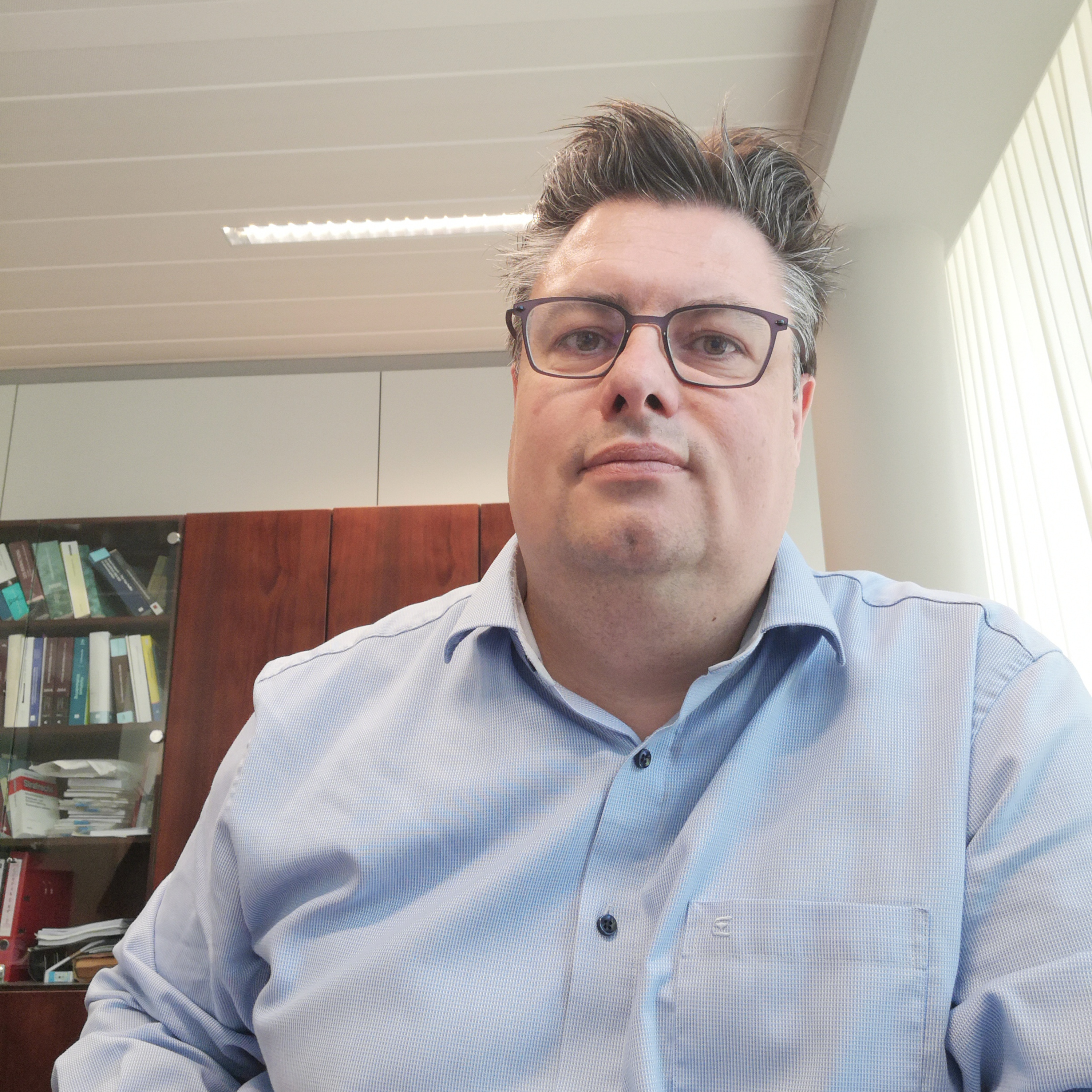 Artikel 63: geen recht van klagen?