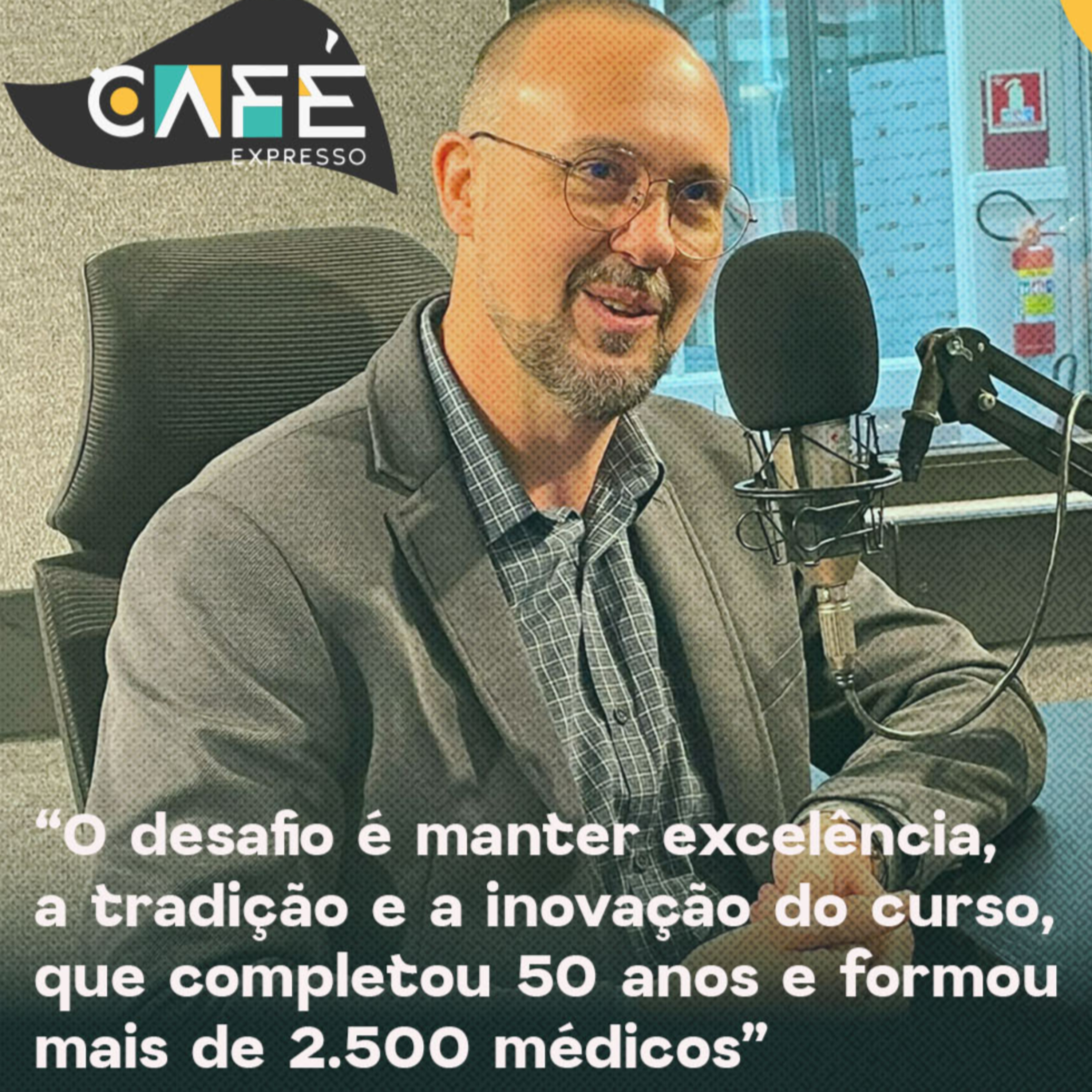 Entrevista com o professor Persio Stobbe, Novo diretor da Escola de Medicina da UPF  episode artwork