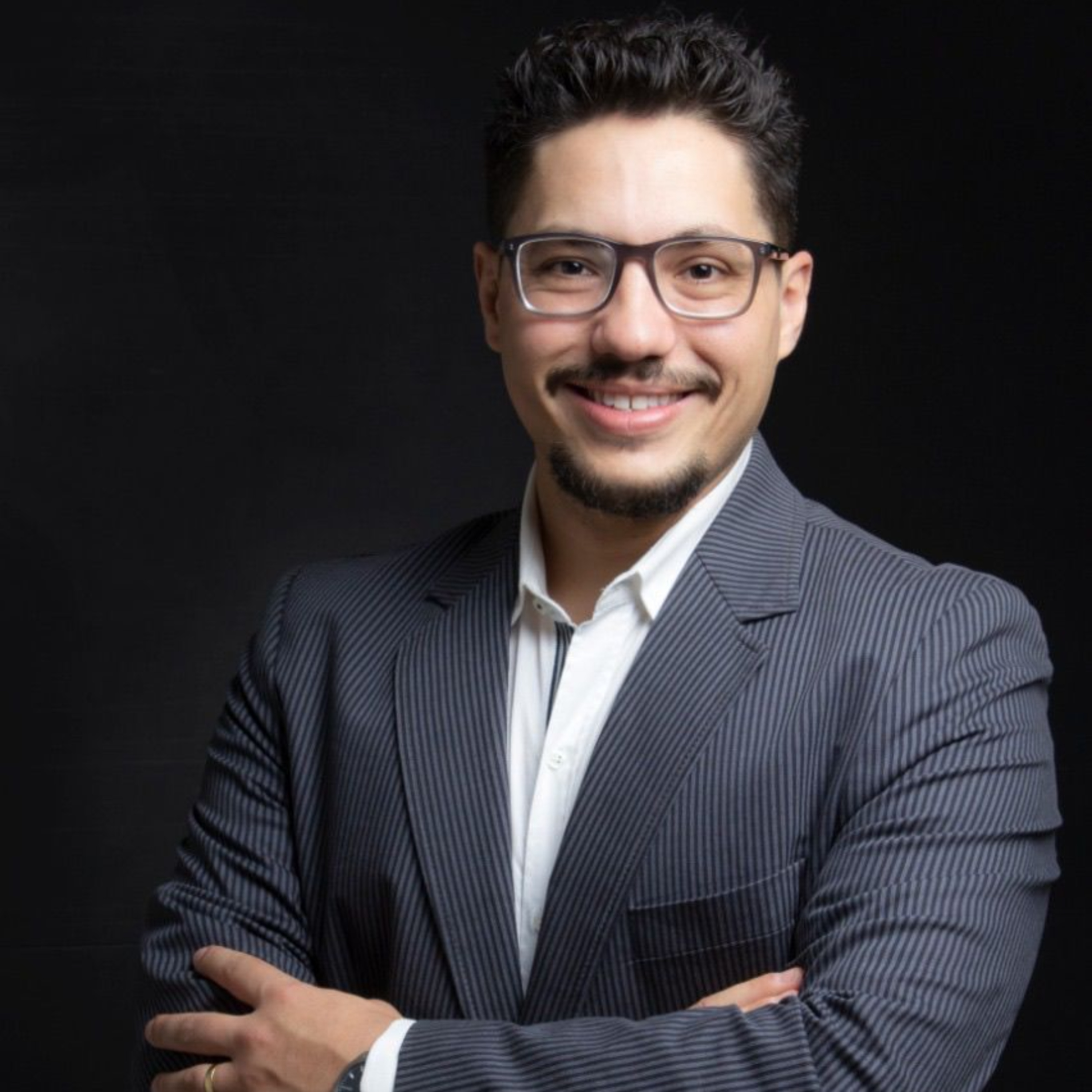 Cirurgia no nariz pode melhorar a respiração e ajuda a elevar a autoestima, afirma especialista episode artwork