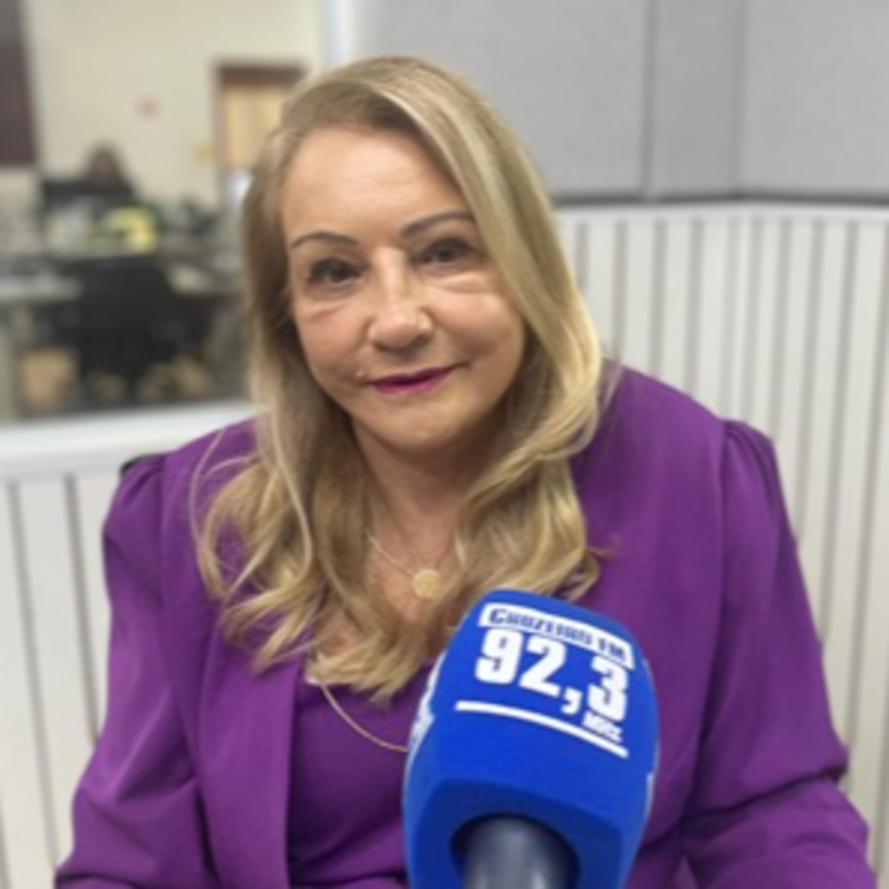 Fim do PSDB? Maria Lúcia Amary procura por outros partidos políticos episode artwork