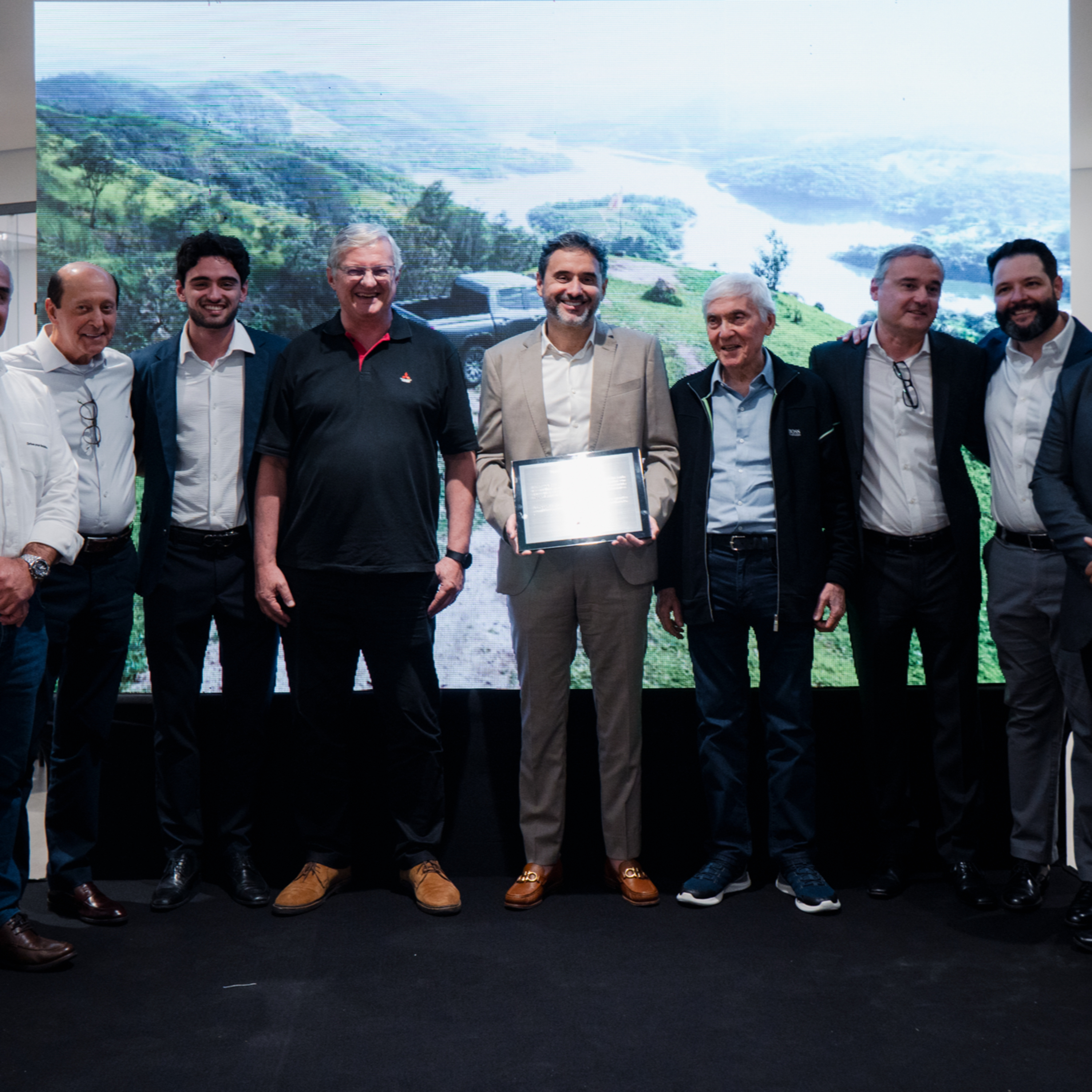 Megamit Mitsubishi Sorocaba inaugura nova identidade visual mundial da marca episode artwork