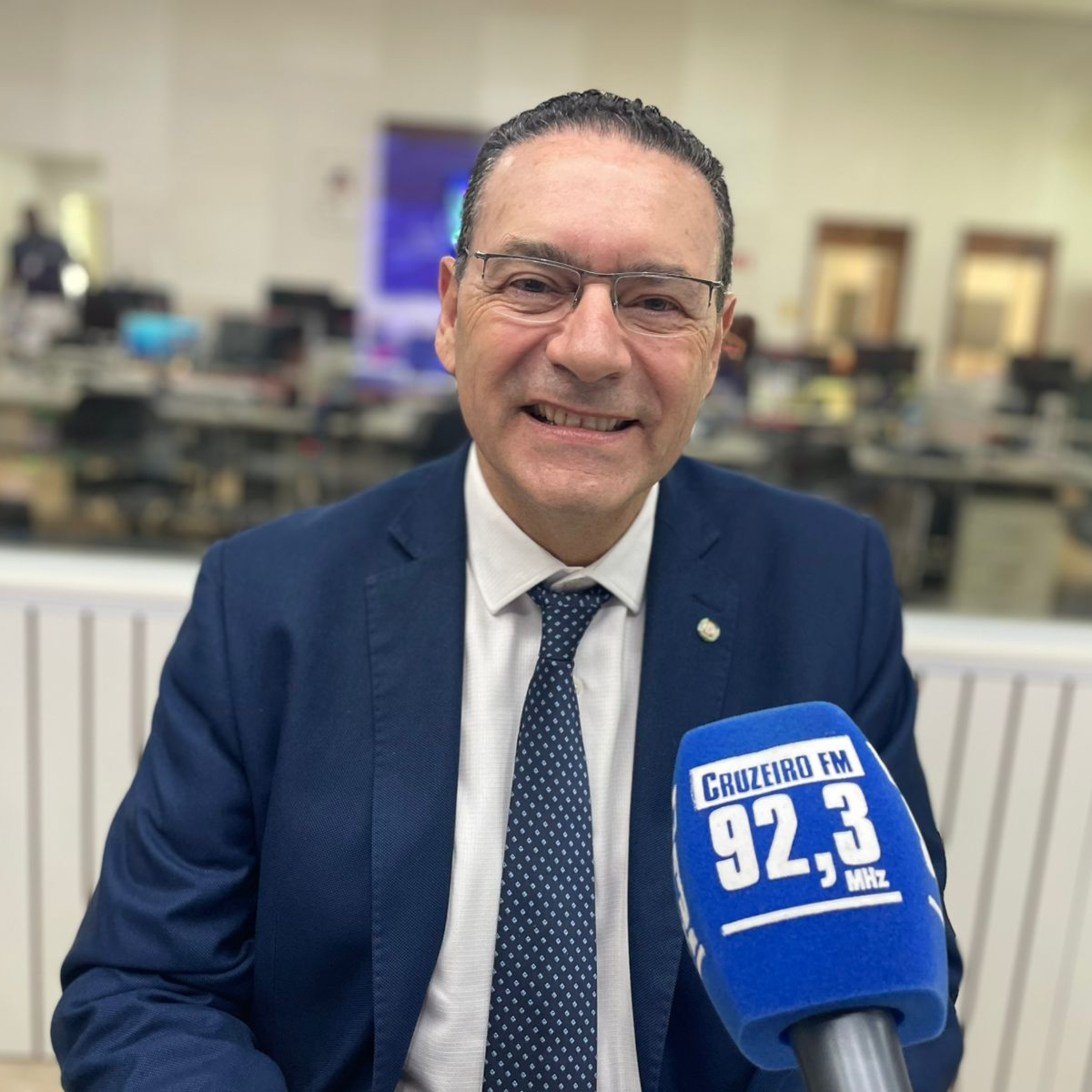 Vitor Lippi comenta decisão do STF, emendas e cenário político no Jornal da Cruzeiro episode artwork