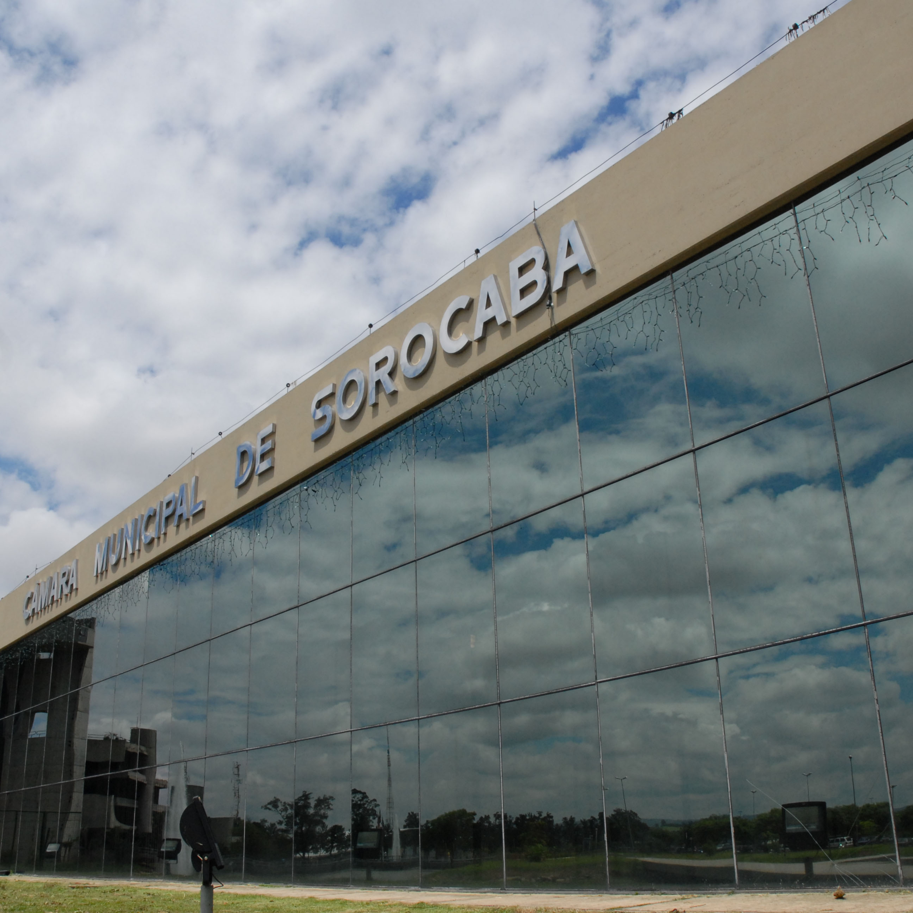 Câmara de Sorocaba irá analisar criação de comissão para debater casos de violência contra mulher episode artwork