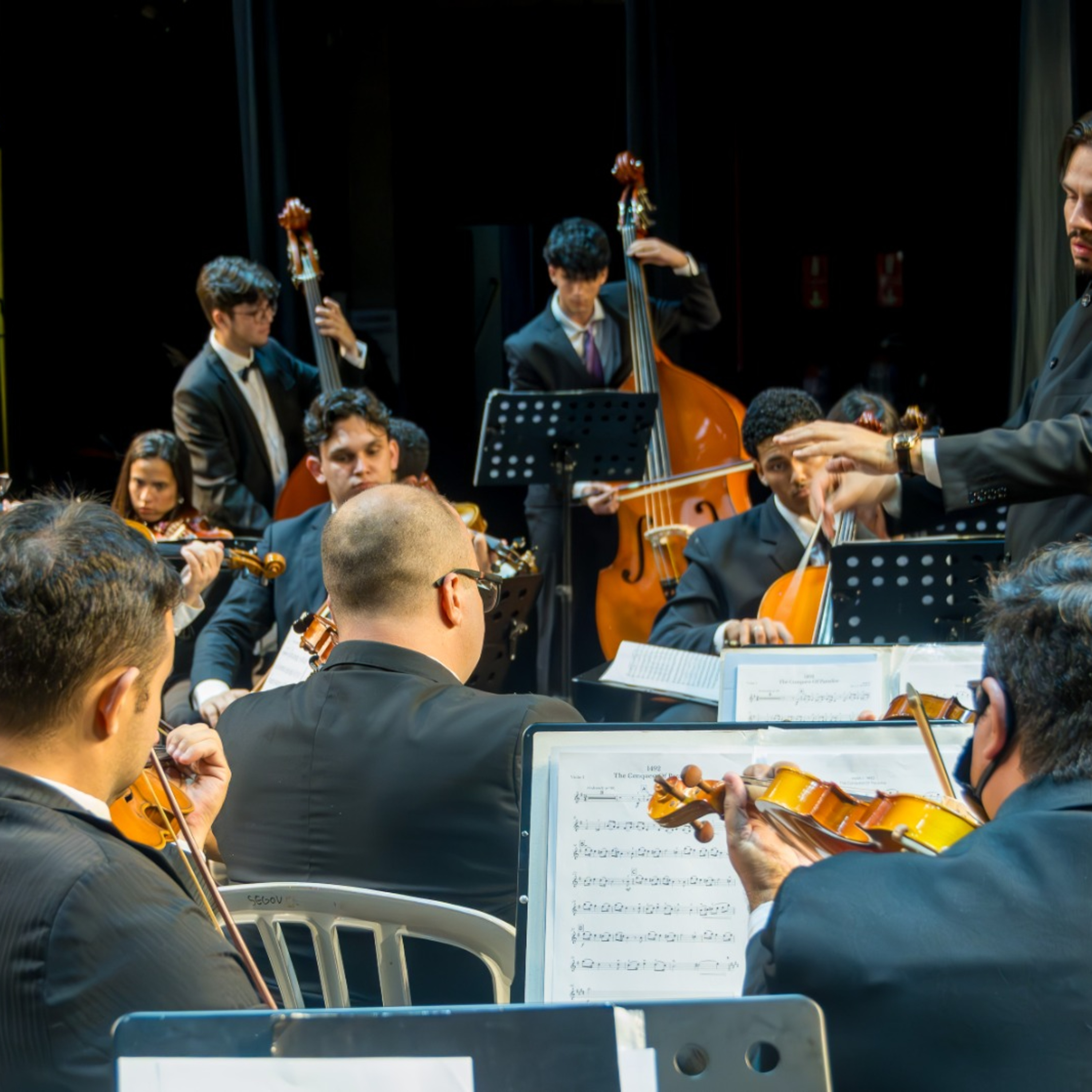 FILA abre temporada 2026 com “Elvis Presley: Tributo Sinfônico” em concerto beneficente  episode artwork