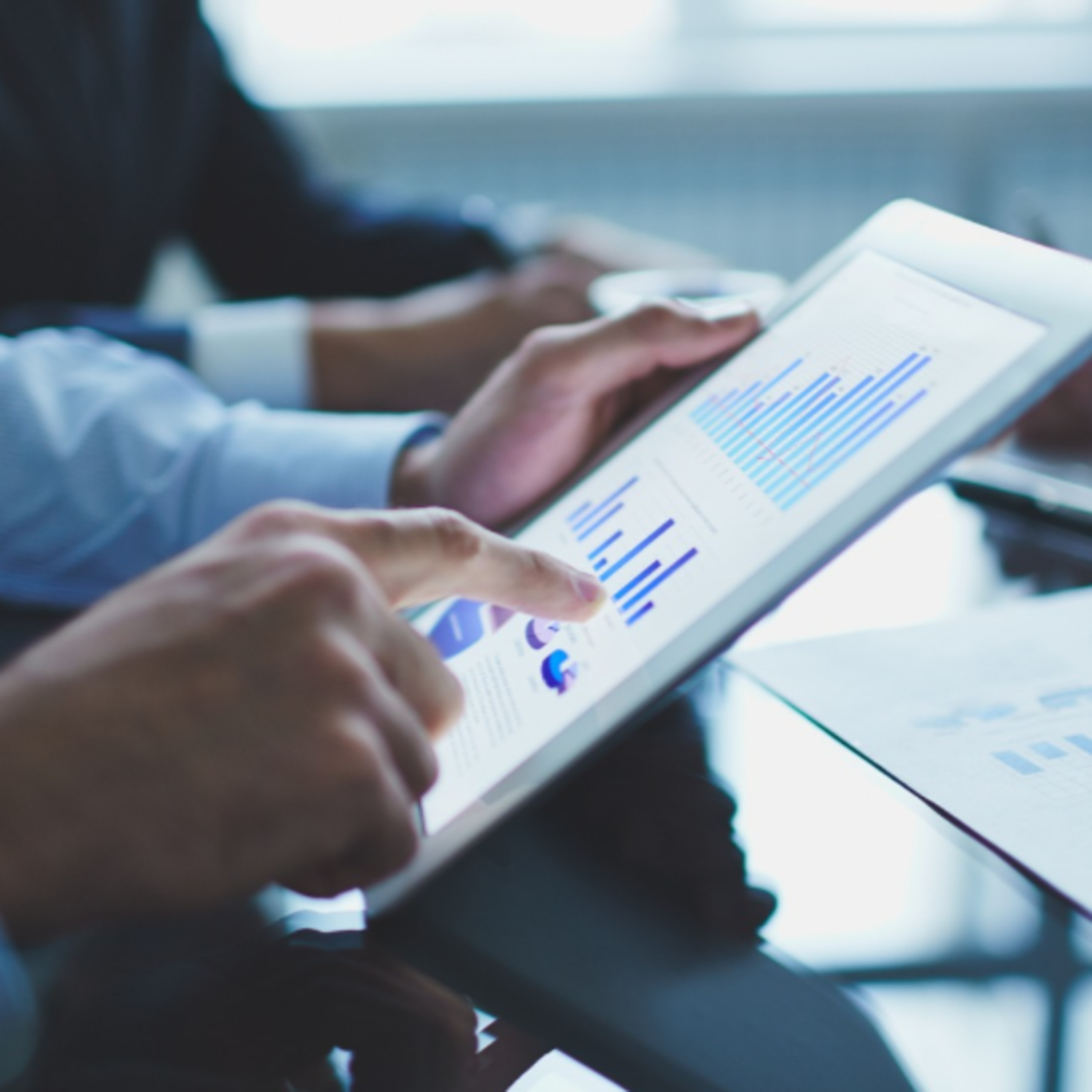 Economia e Negócios: Franquias brasileiras registram crescimento sólido e faturamento recorde episode artwork