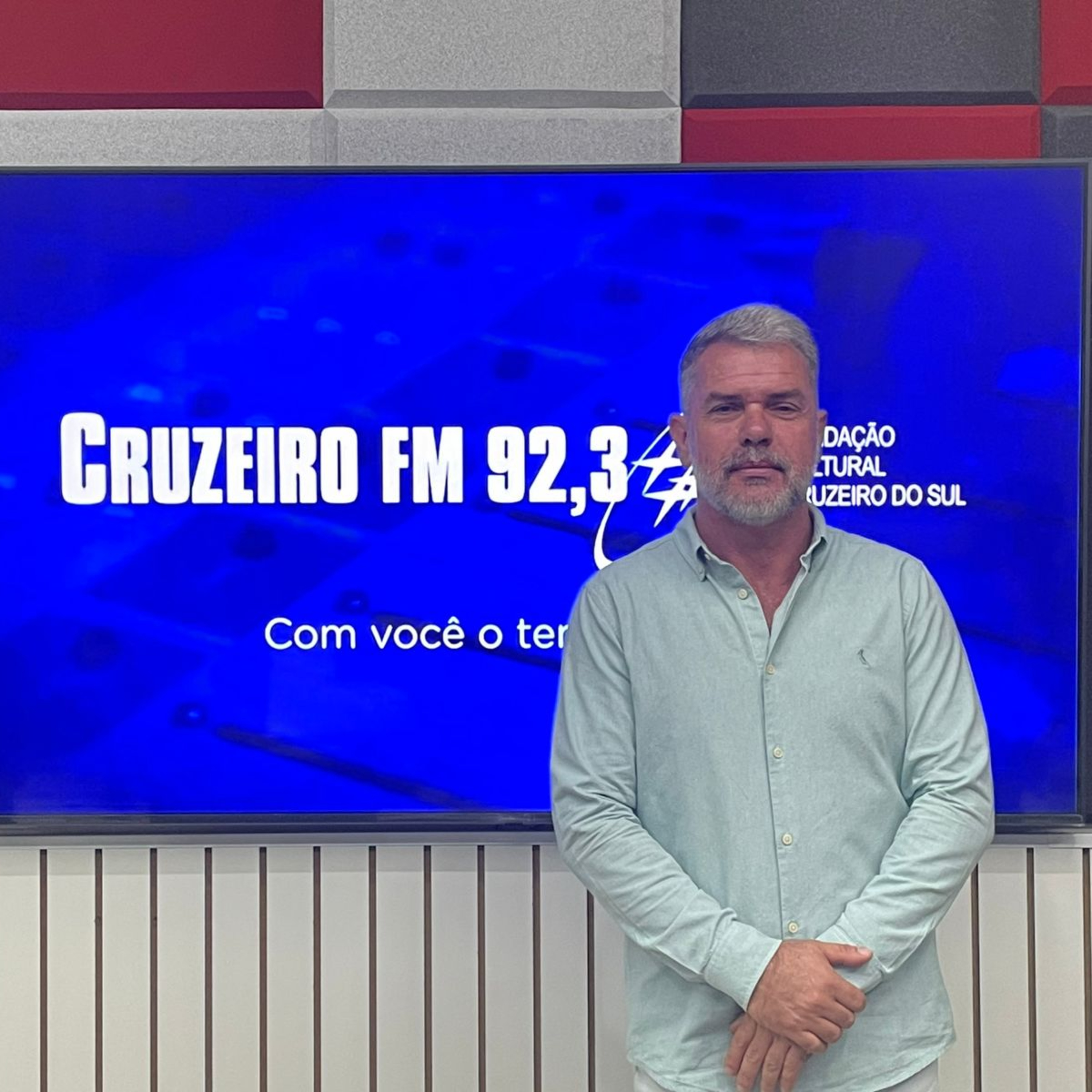 Secretário Beto Maia destaca investimentos em tecnologia na segurança durante entrevista episode artwork