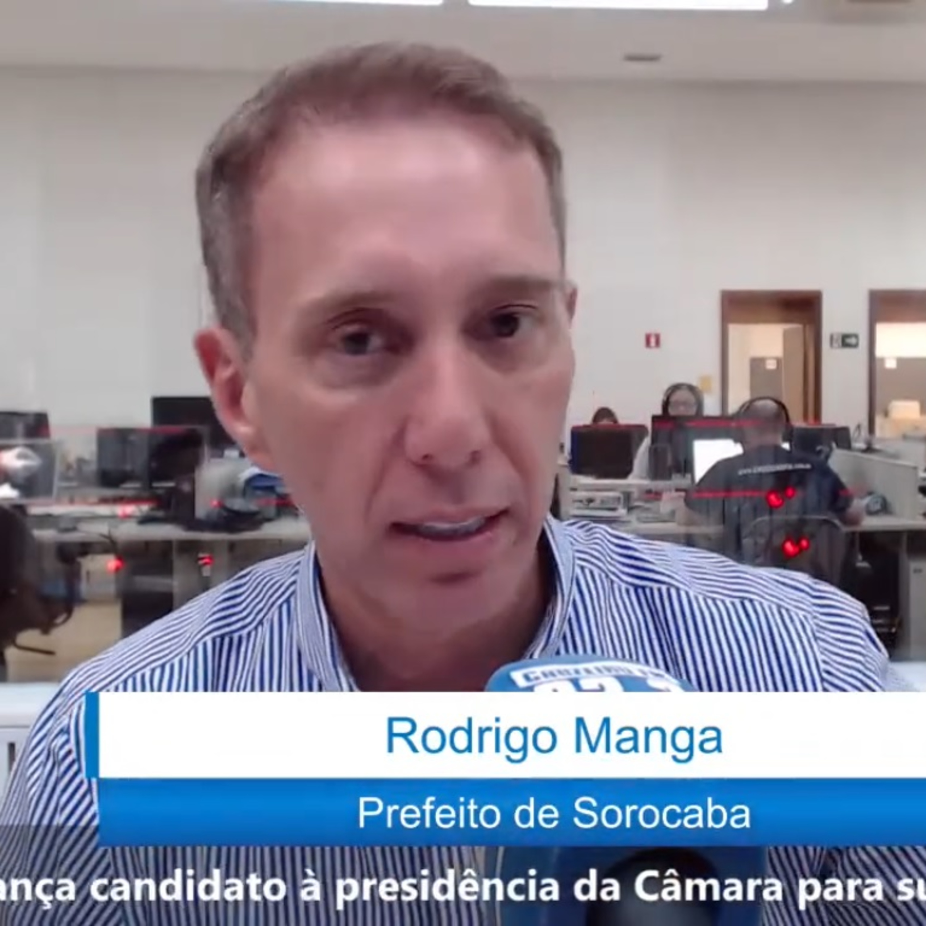 Prefeito Rodrigo Manga fala sobre caminhada de fé, política, eleições e obras na Cruzeiro FM episode artwork