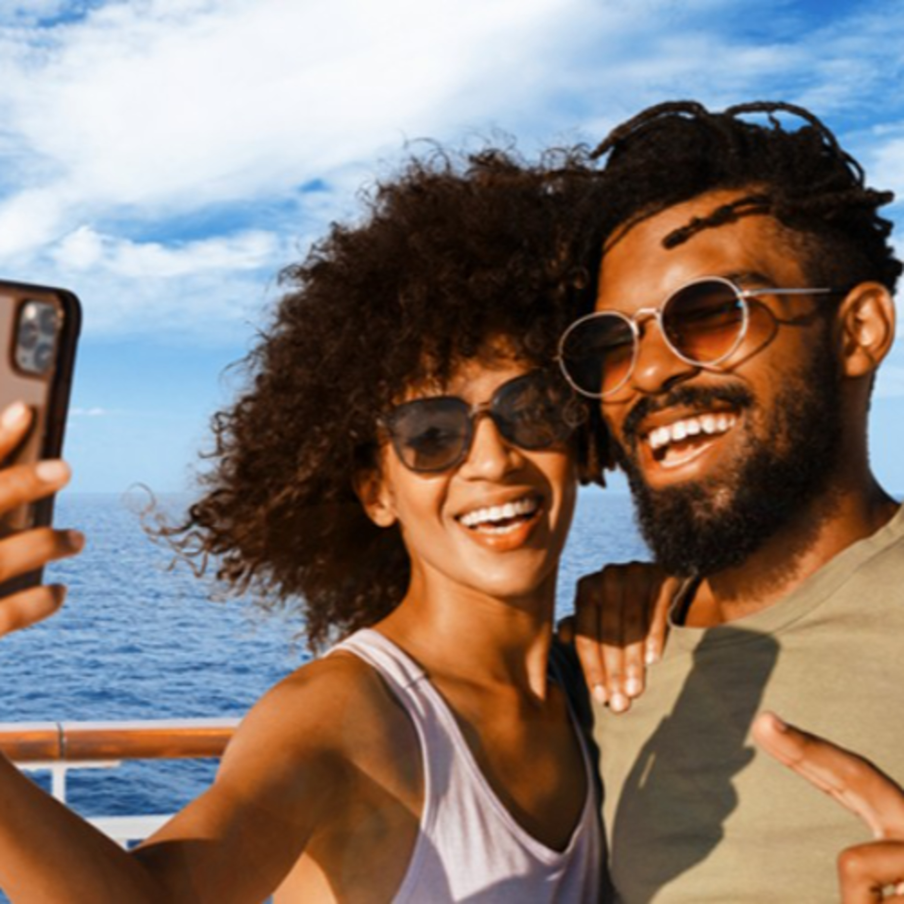 Techstination interview: Planning to cruise? Staying connected with Cellular at Sea episode artwork