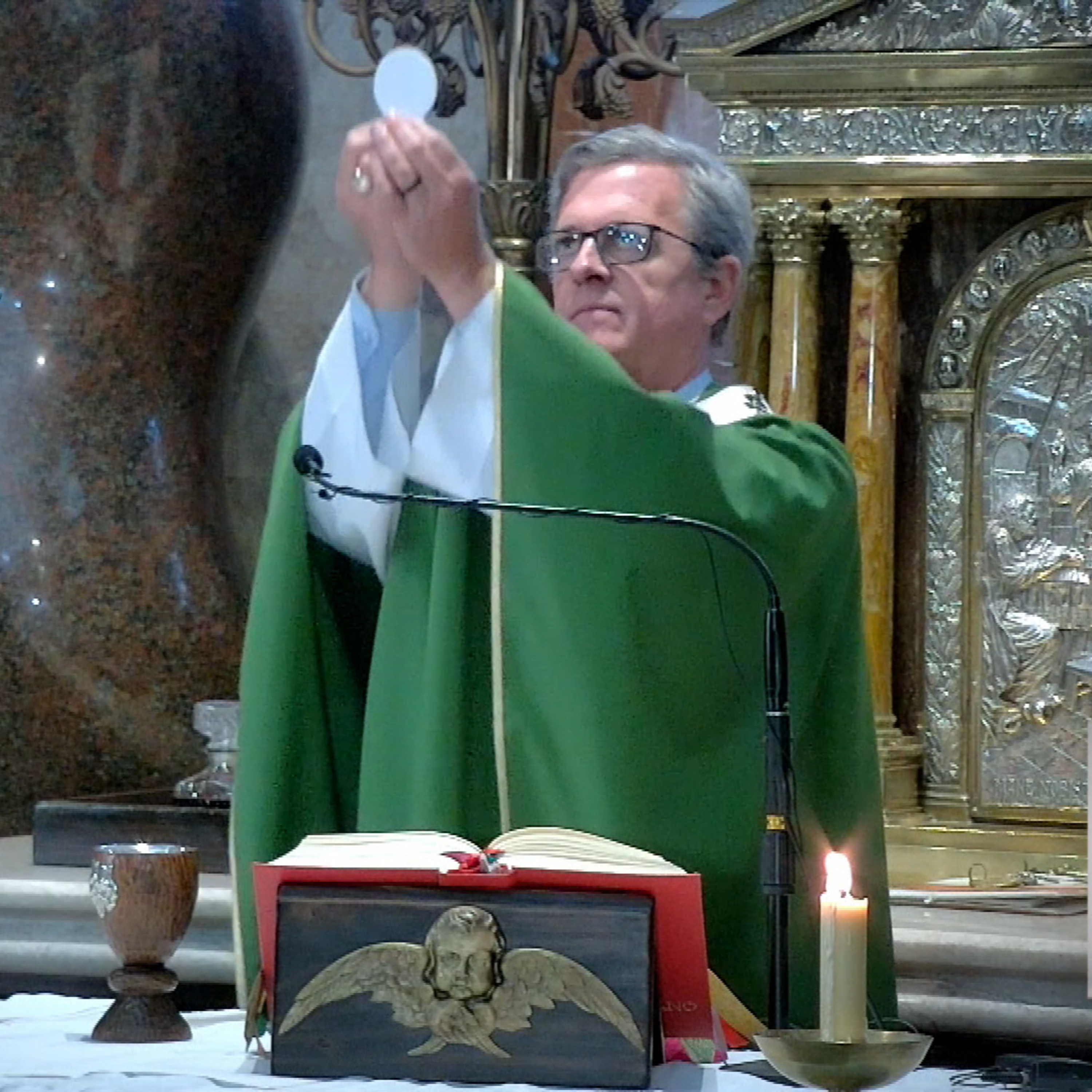 Catedral de Buenos Aires. Santa Misa del domingo 19 de Julio