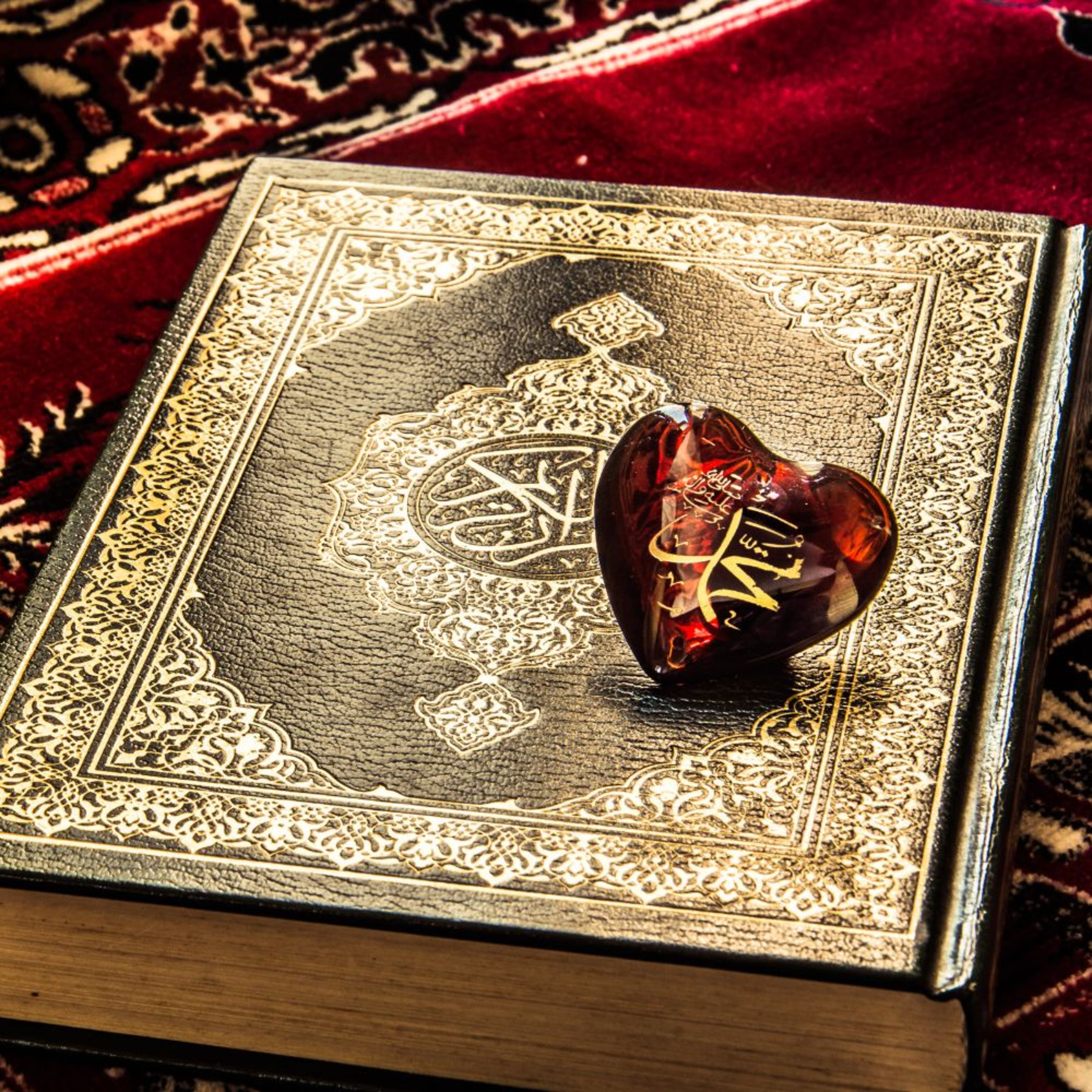 Der Prophet Muhammad (möge Gott ihn segnen und ihm Frieden gewähren).  episode artwork