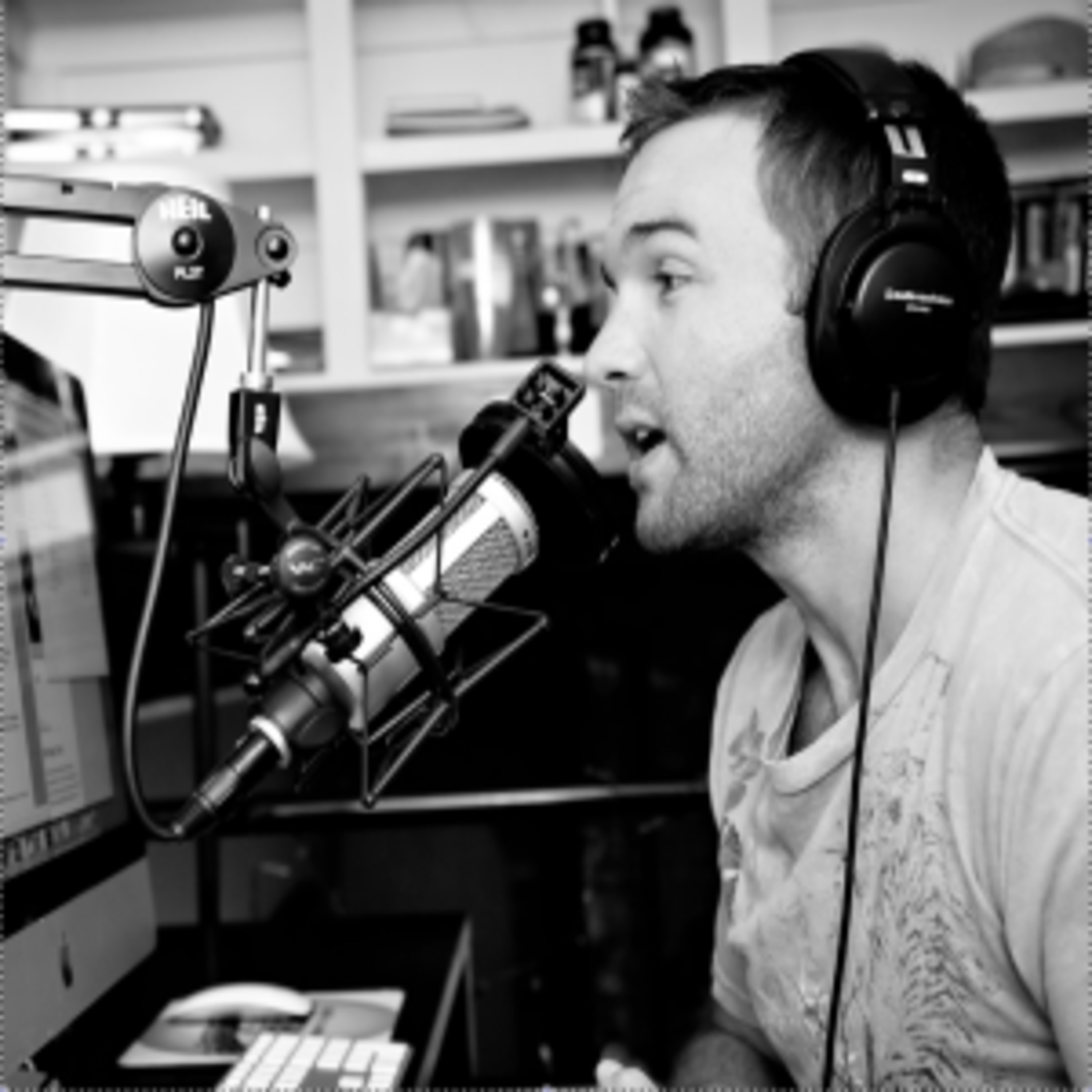 Episode 9 John Lee Dumas - Entrepreneur On Fire Podcast episode artwork
