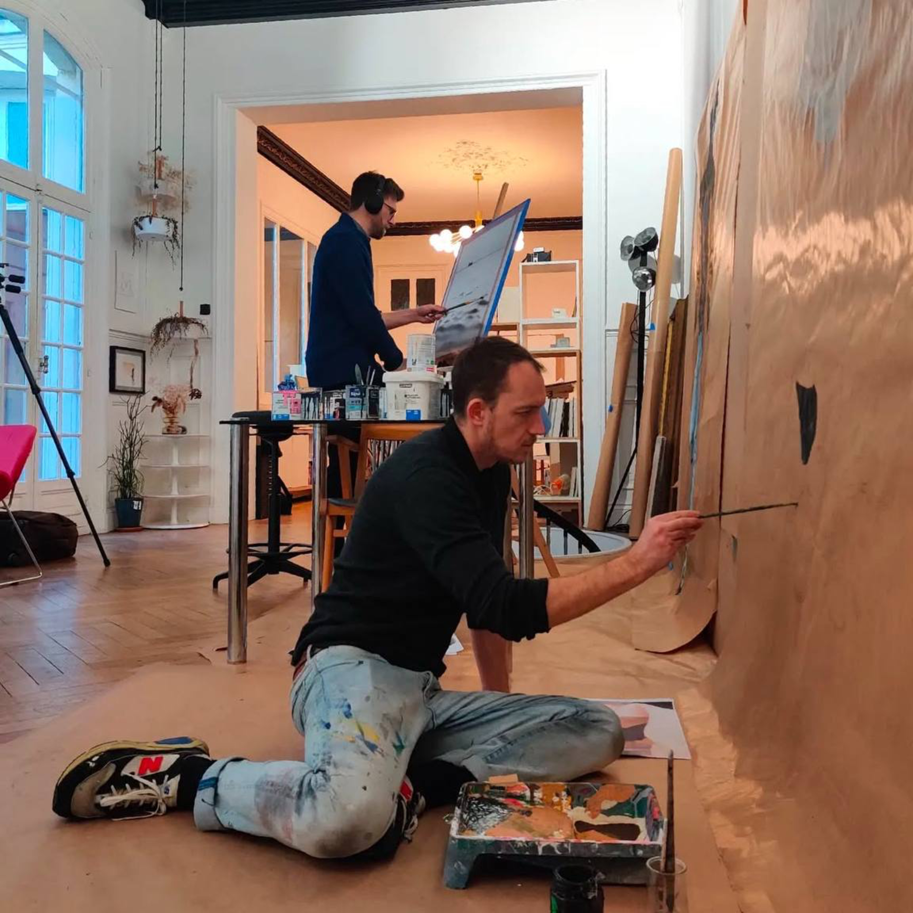 Indignation et street art : entretien avec Paul Ressencourt et Simon Roché episode artwork