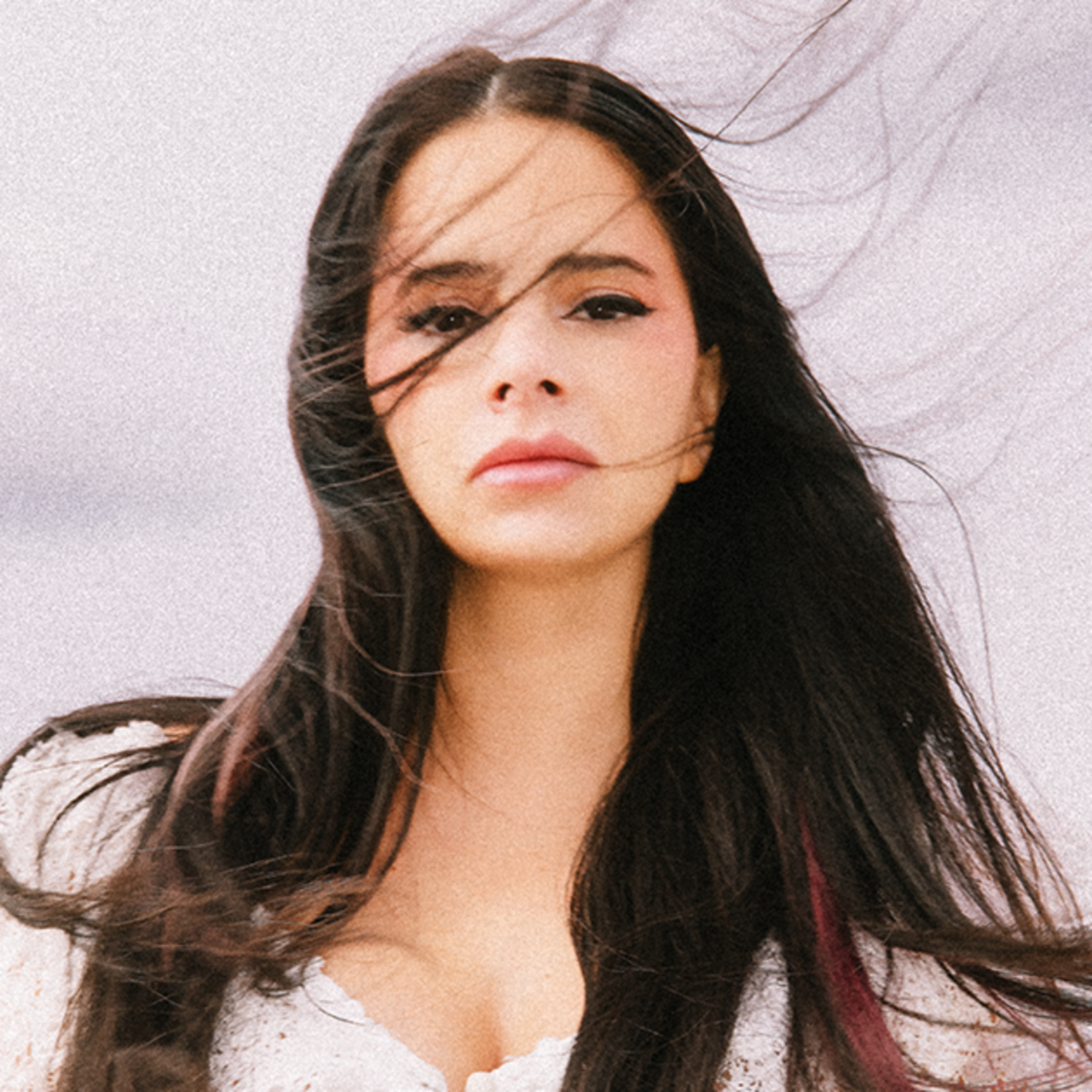 “Volver” de SOFIA KOURTESIS, un EP con mucha fuerza episode artwork