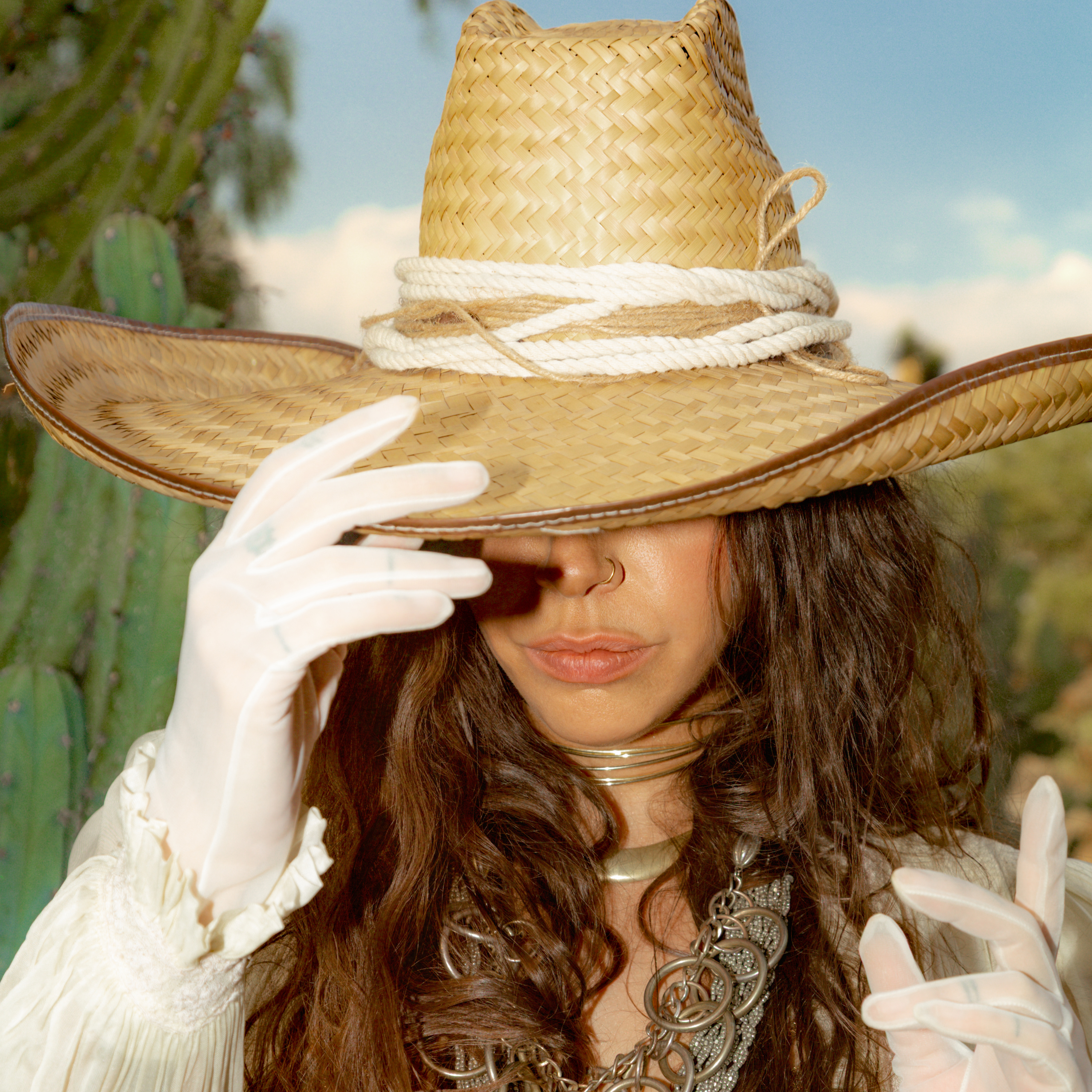 RENEE MOOI reimagina su musica con LAST JERONIMO episode artwork