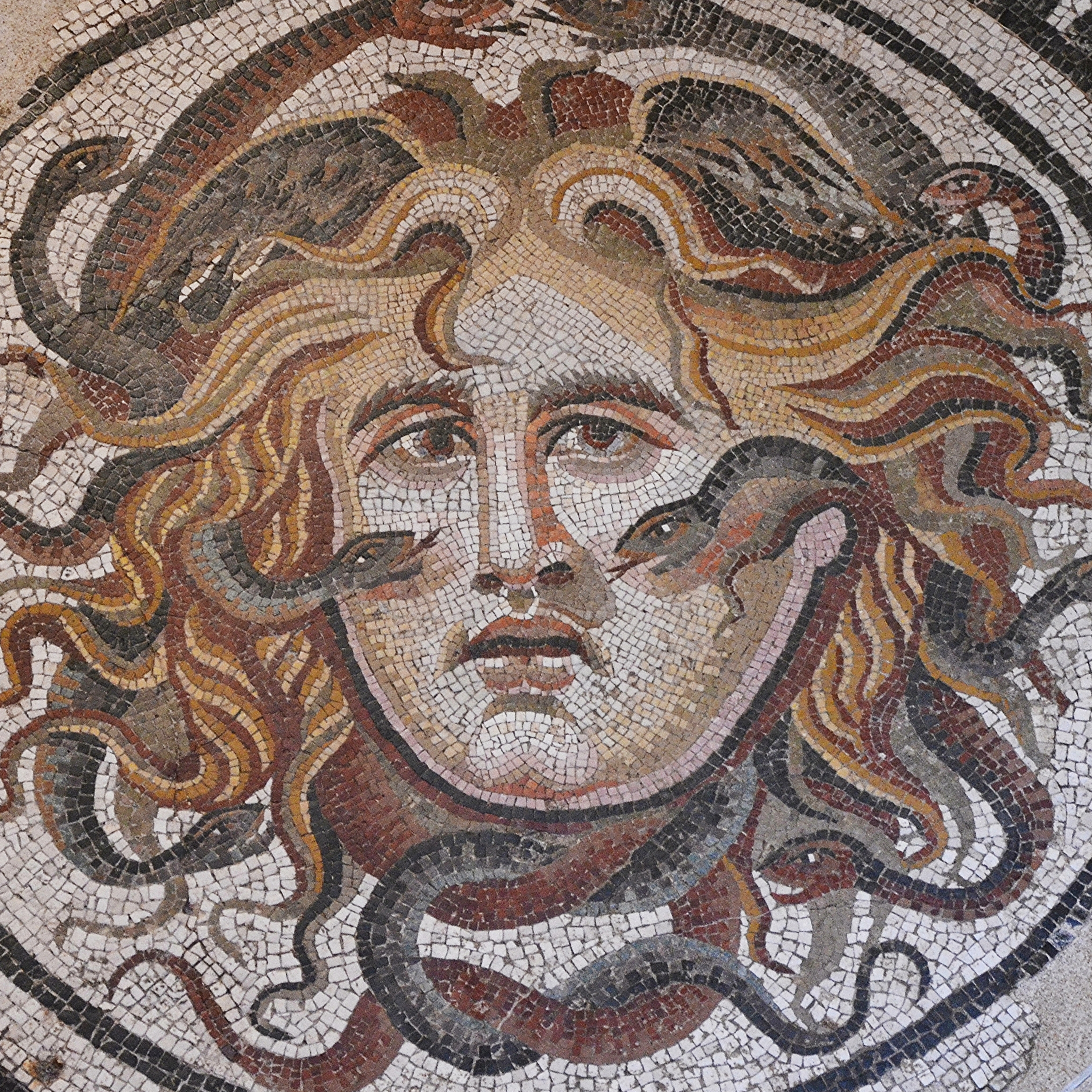 Introducción al arte del mosaico en la Antigüedad Clásica episode artwork