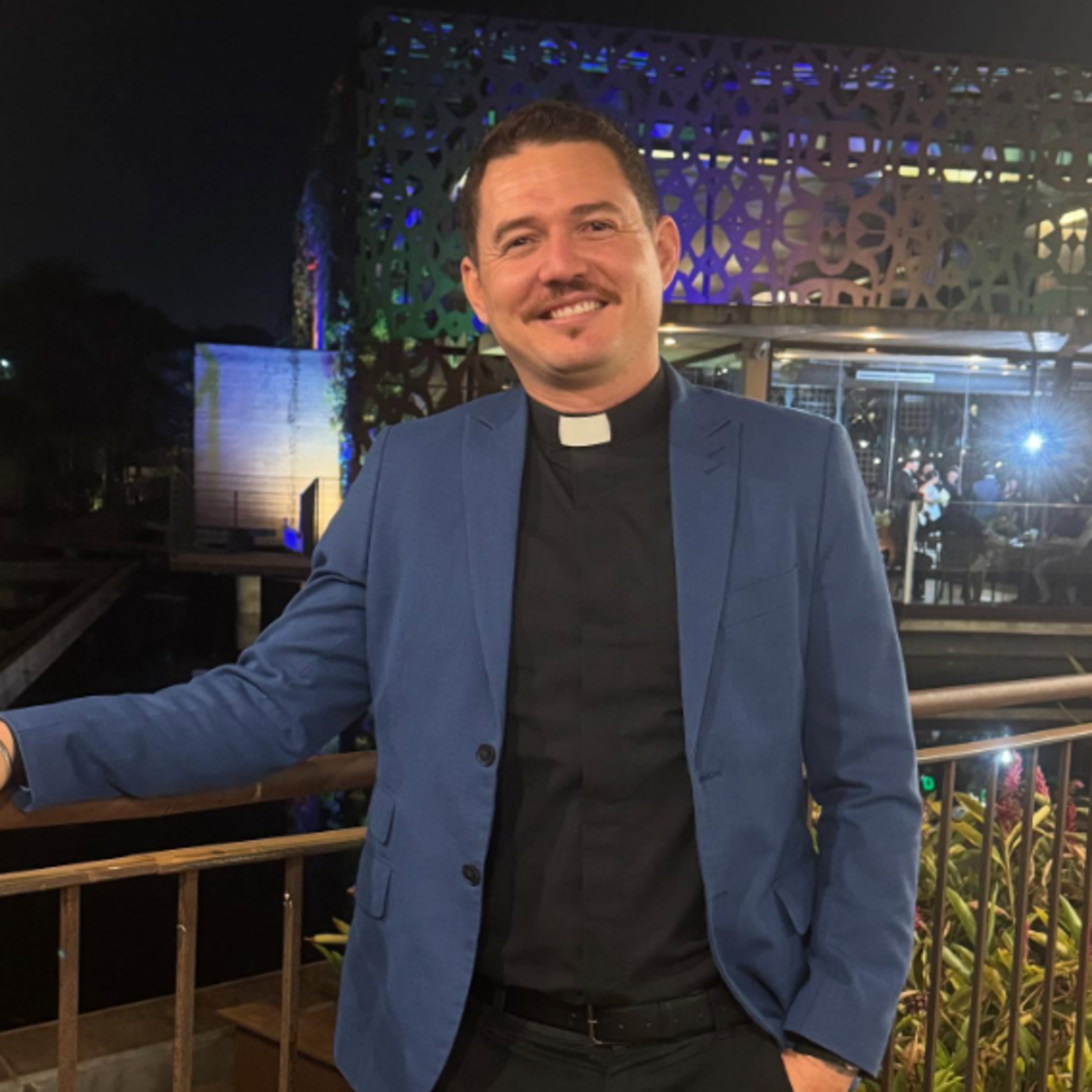 Padre Marcus Alcântara fala sobre o trabalho na Pastoral do Esporte episode artwork