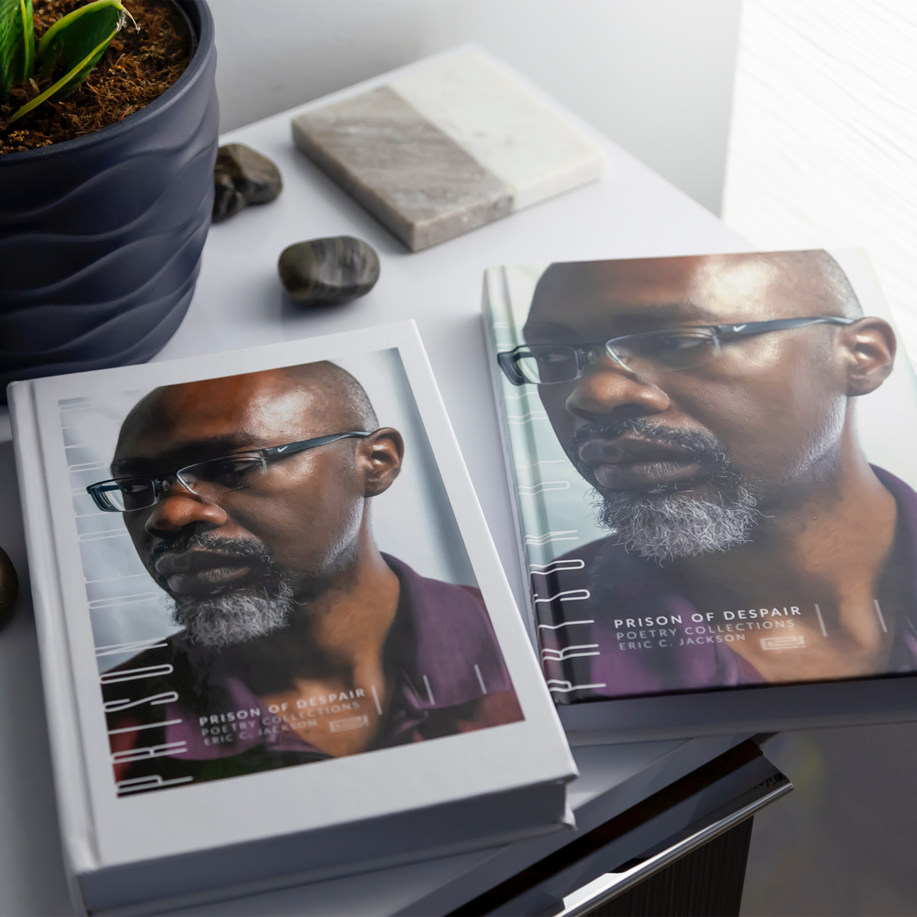 Self-Publishing: Amazon Vs. Blurb