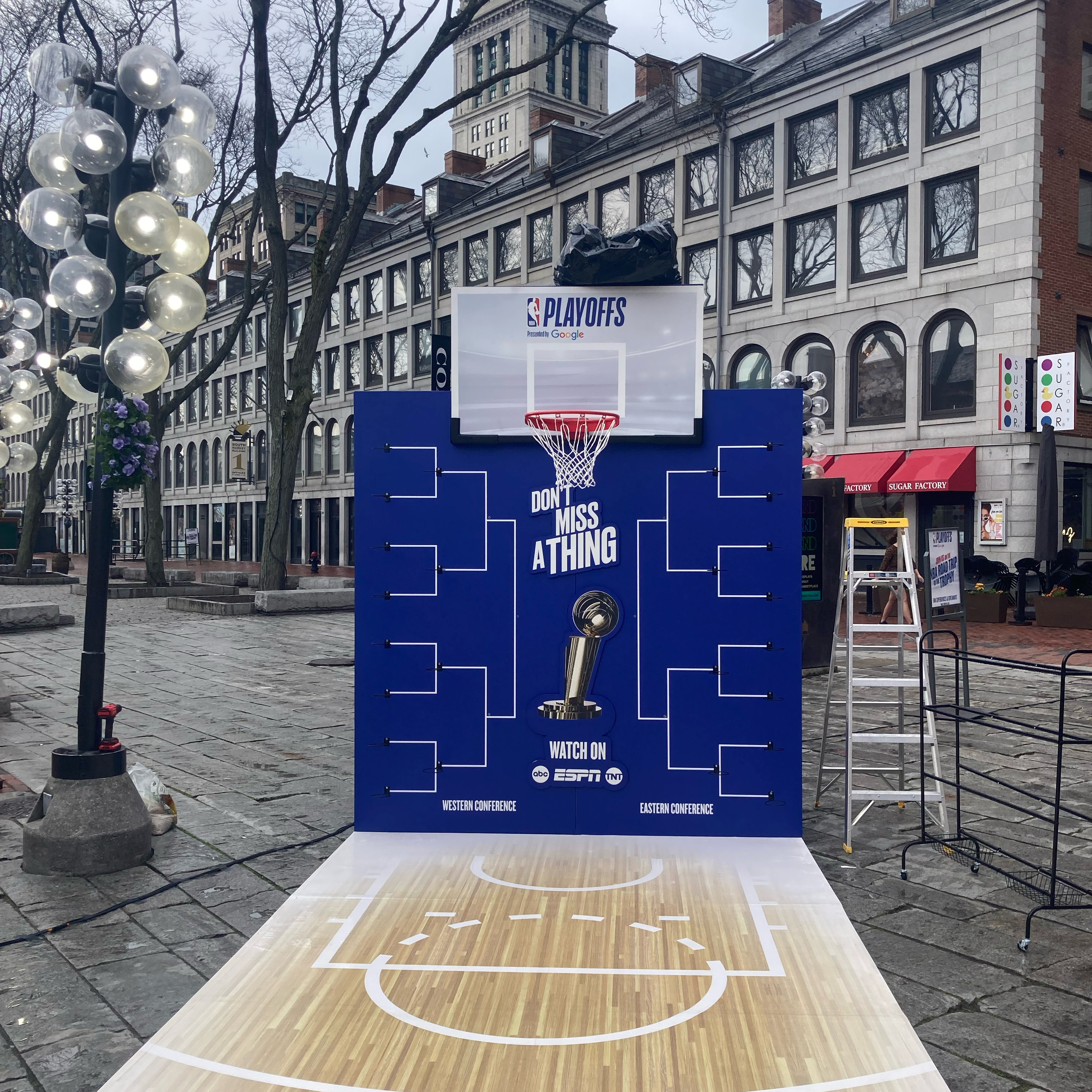 1.197🍊Something in the Orange cover