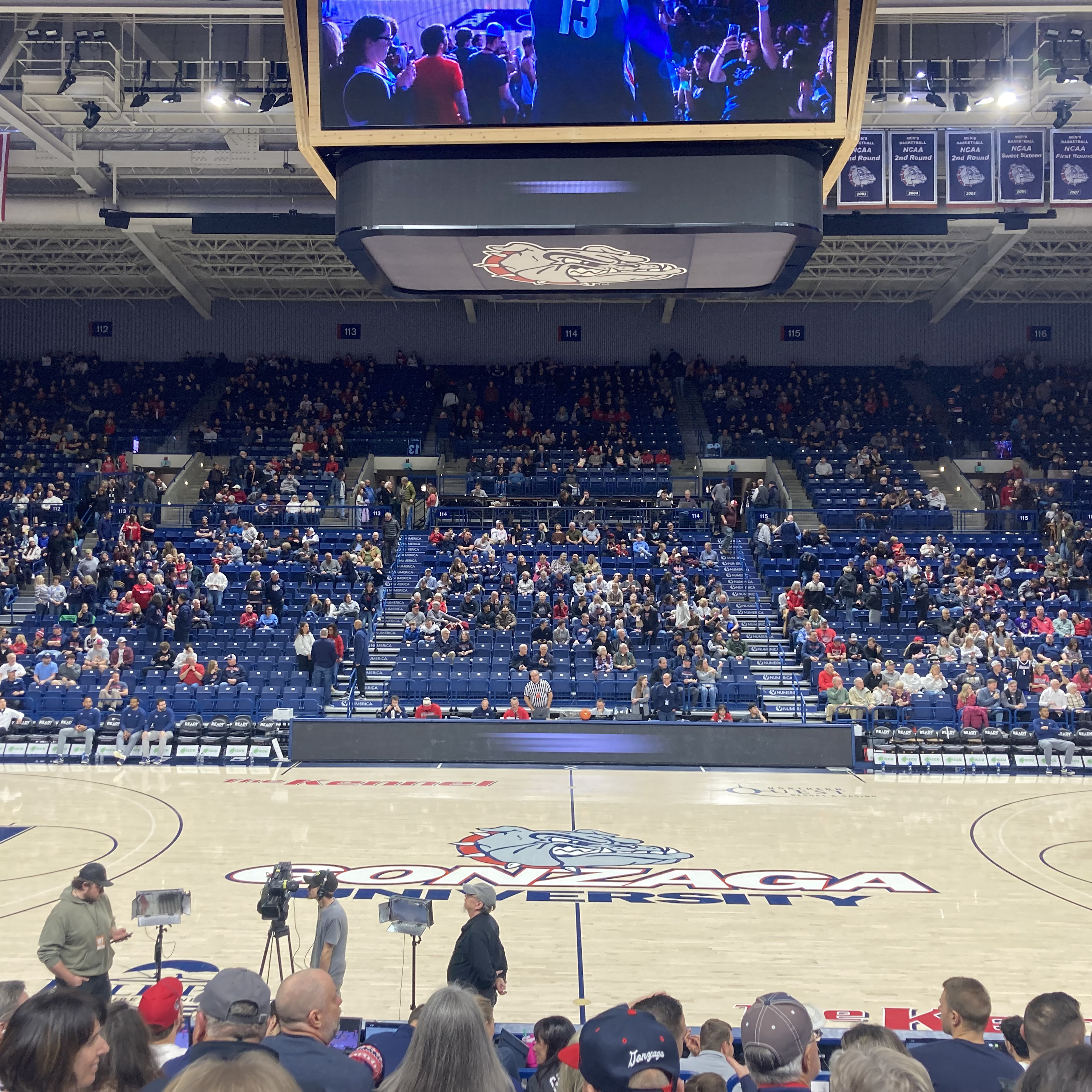 1.274🎵Days Like These cover